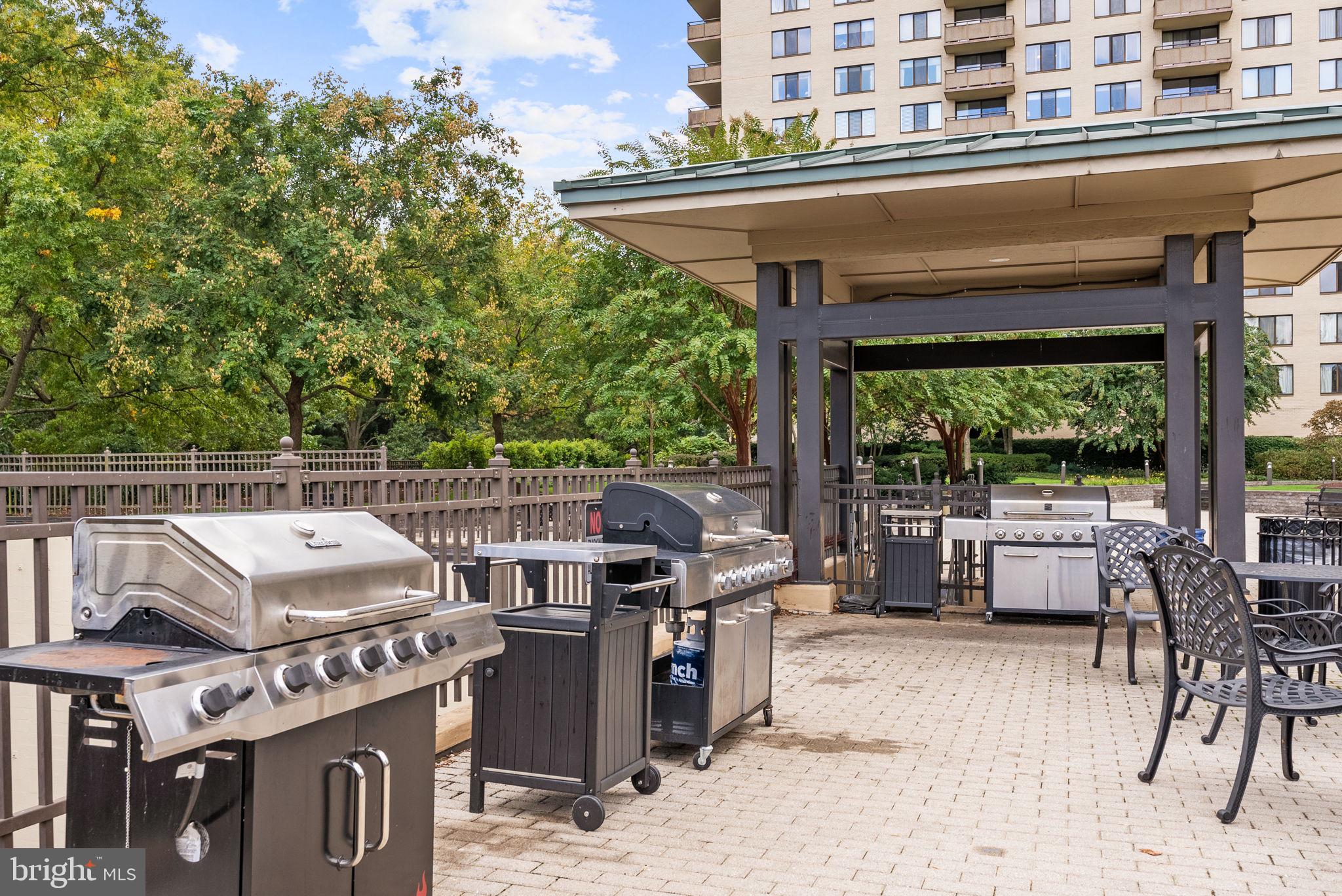 ALTA VISTA - Residential