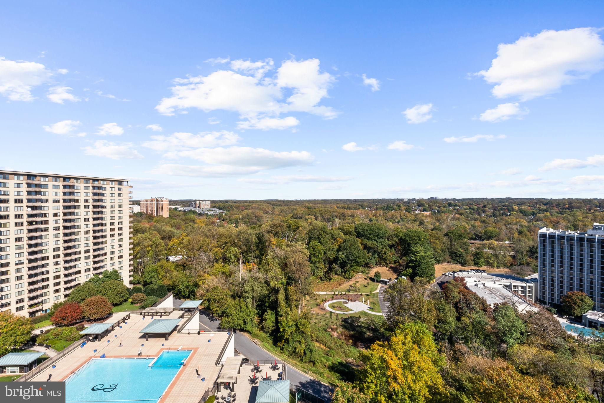 ALTA VISTA - Residential