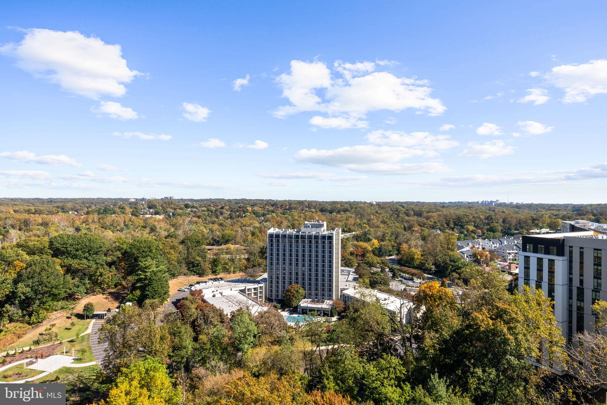 ALTA VISTA - Residential