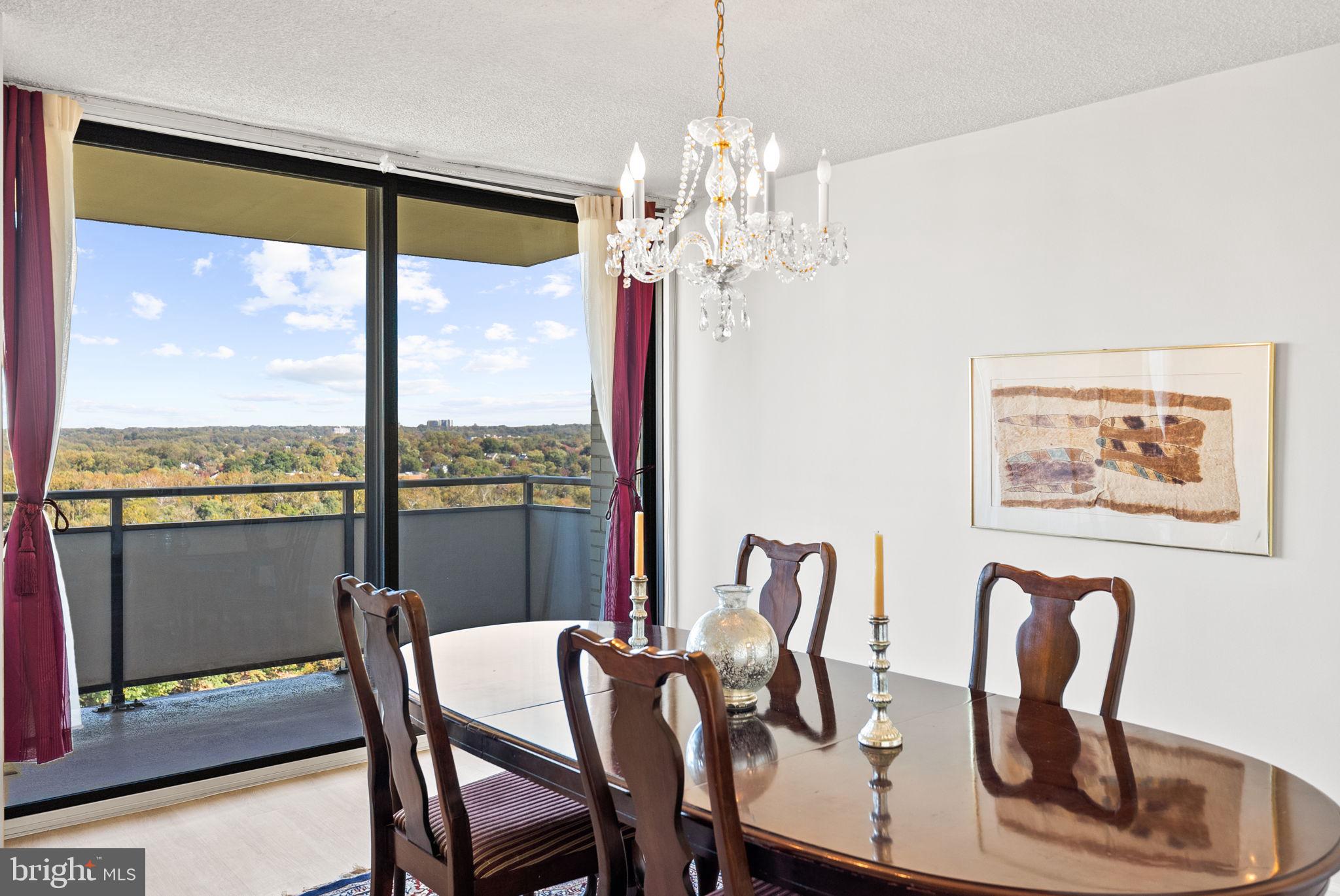 ALTA VISTA - Residential