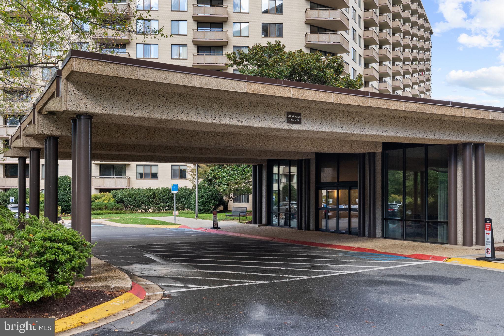 ALTA VISTA - Residential