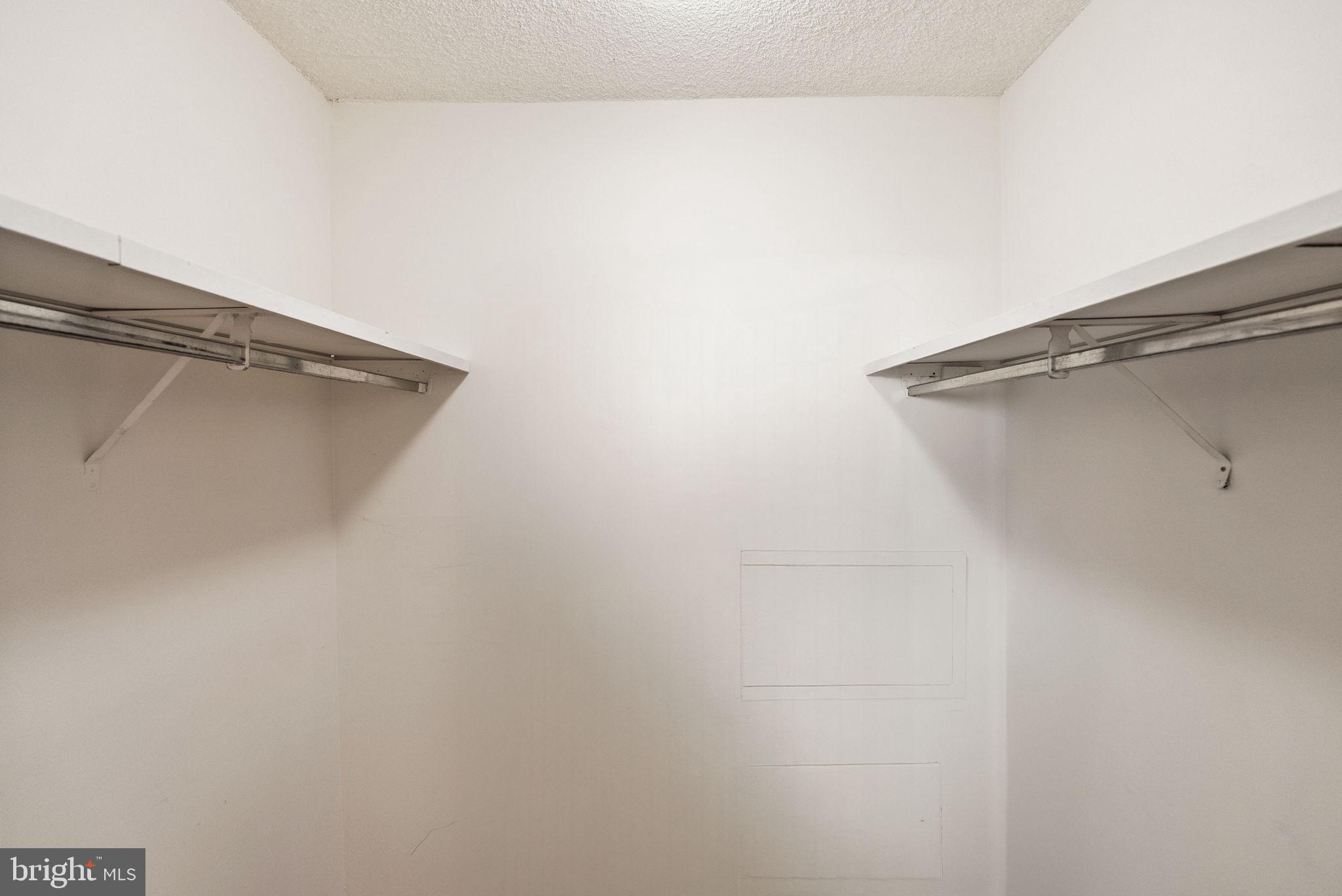 ALTA VISTA - Residential