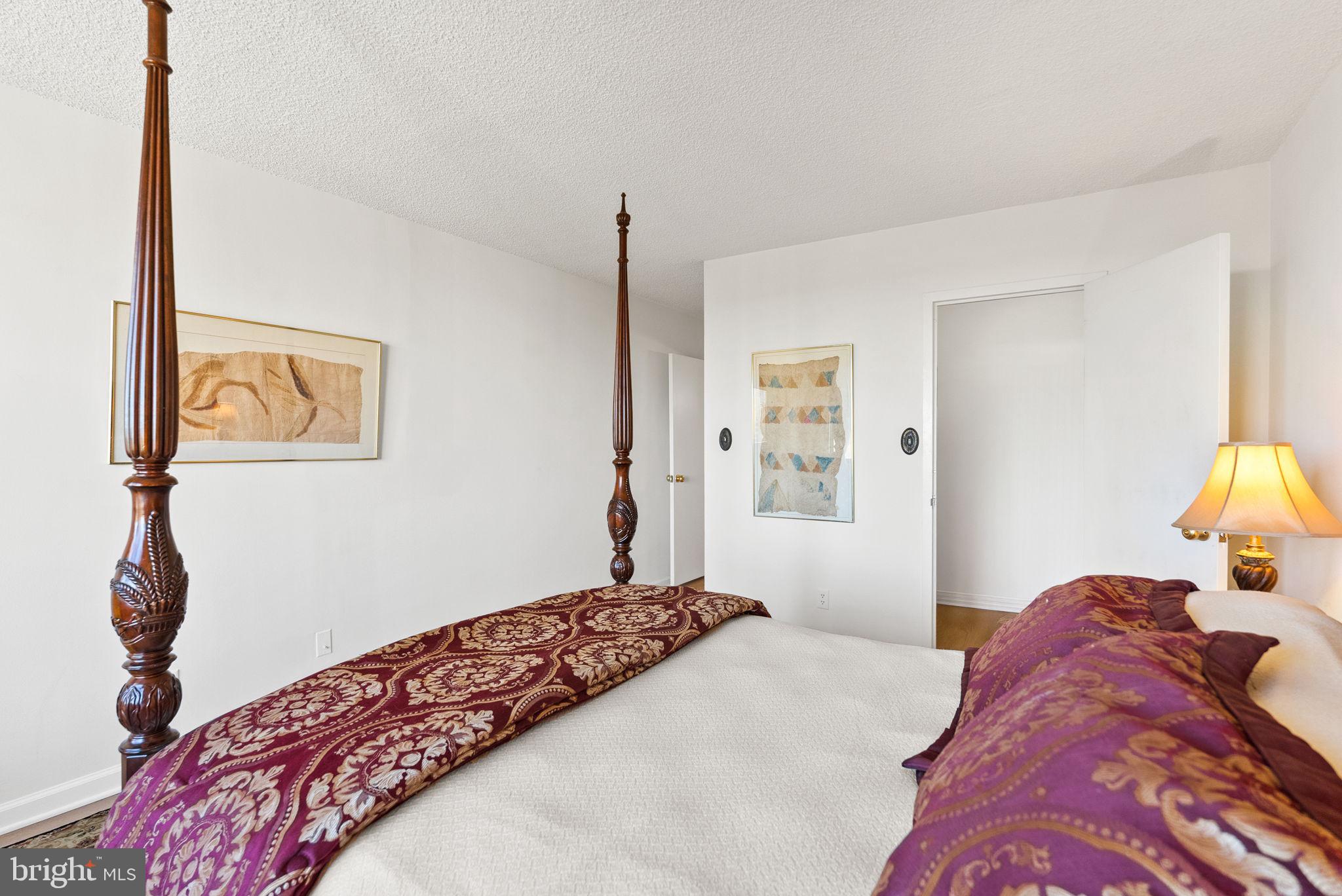 ALTA VISTA - Residential