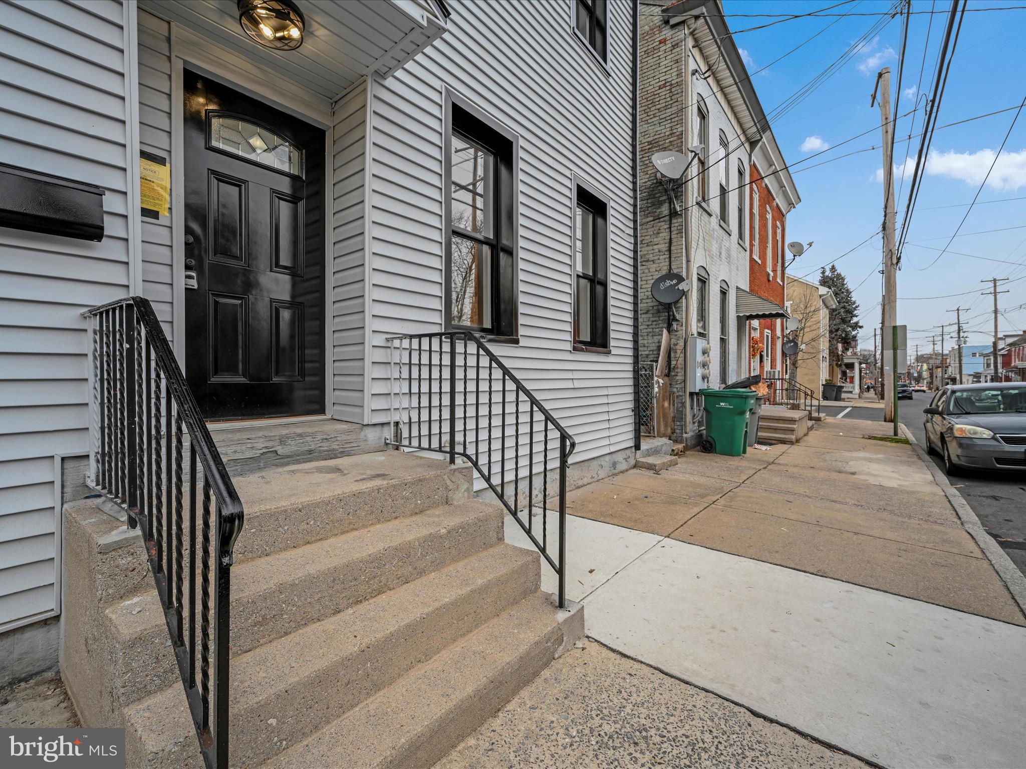 LEBANON CITY - Residential