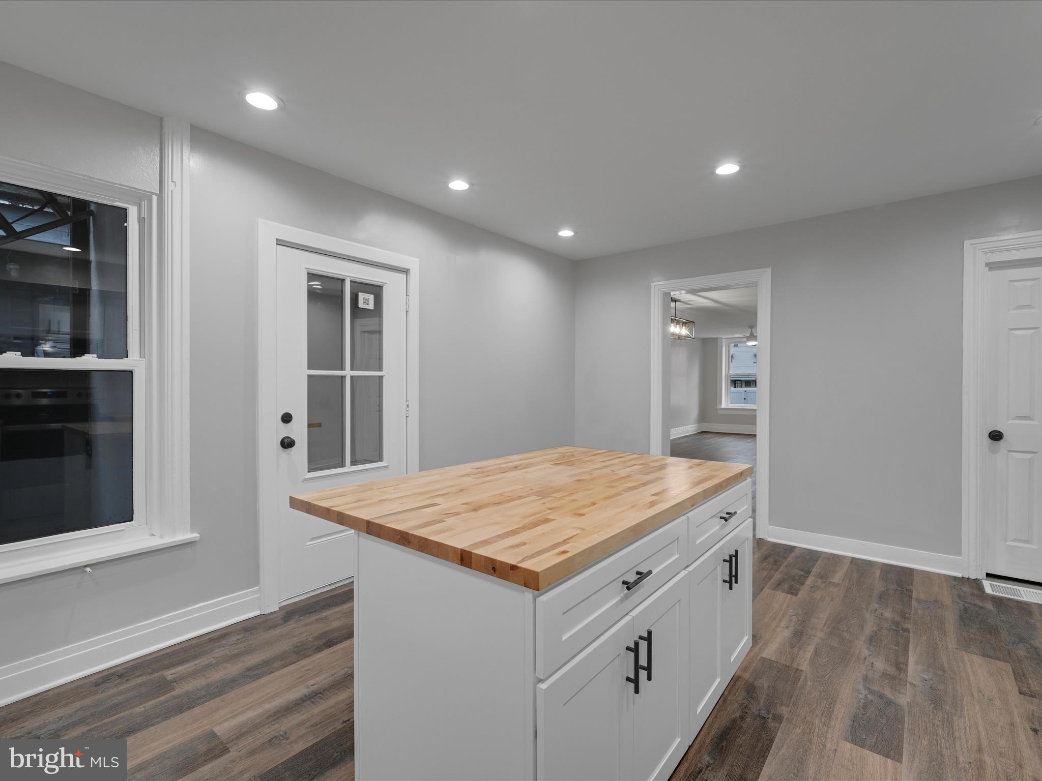 LEBANON CITY - Residential