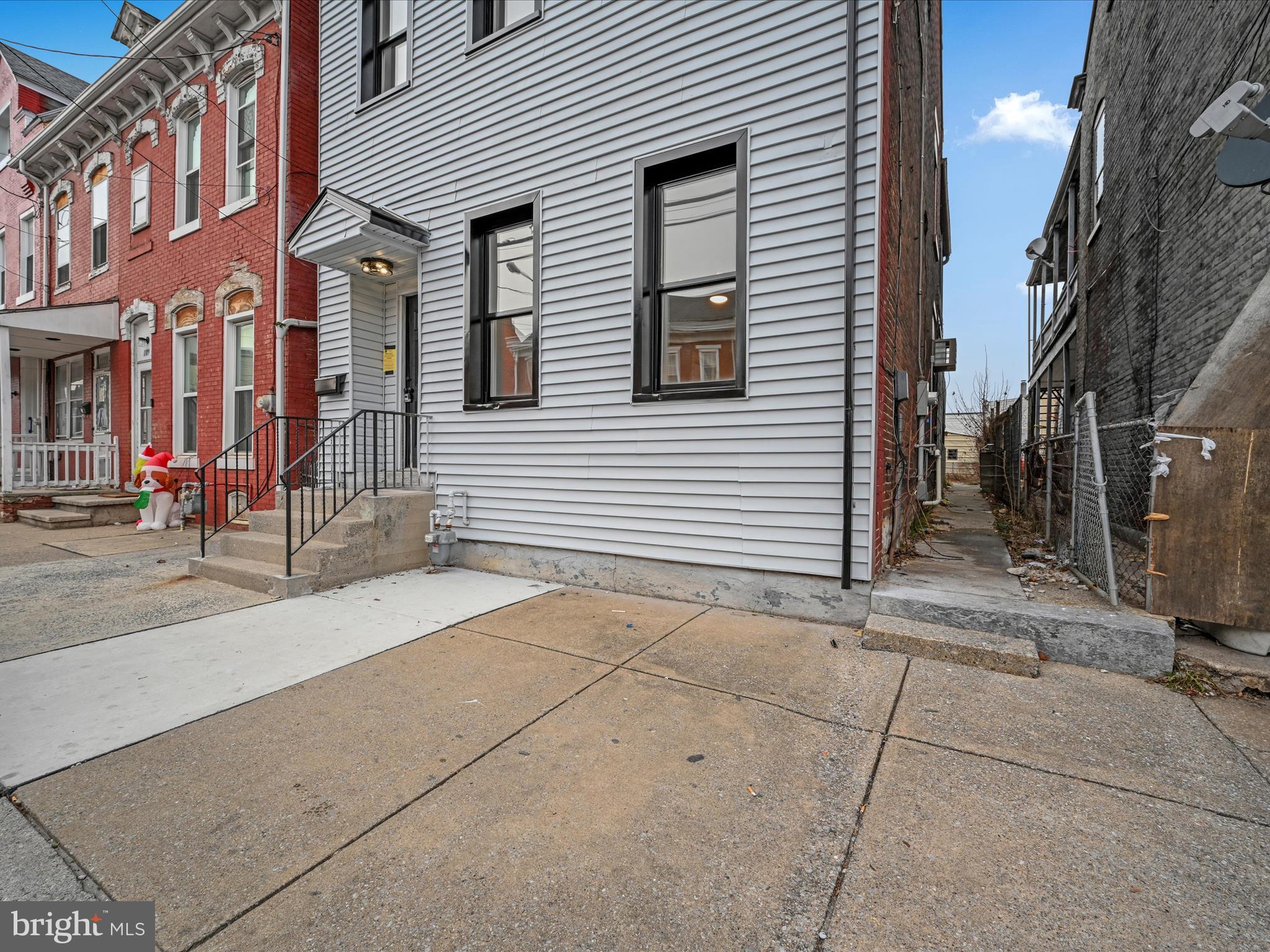 LEBANON CITY - Residential