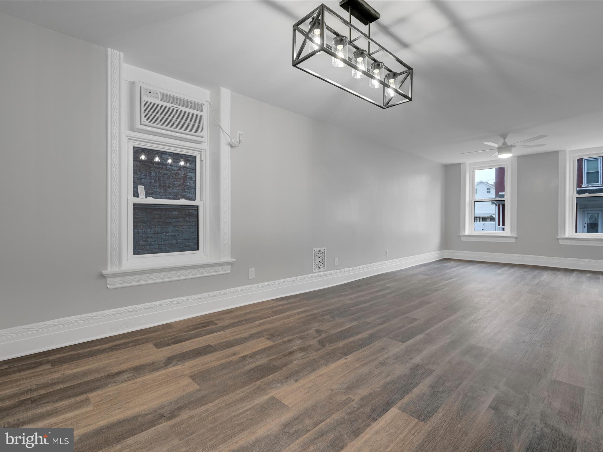 LEBANON CITY - Residential