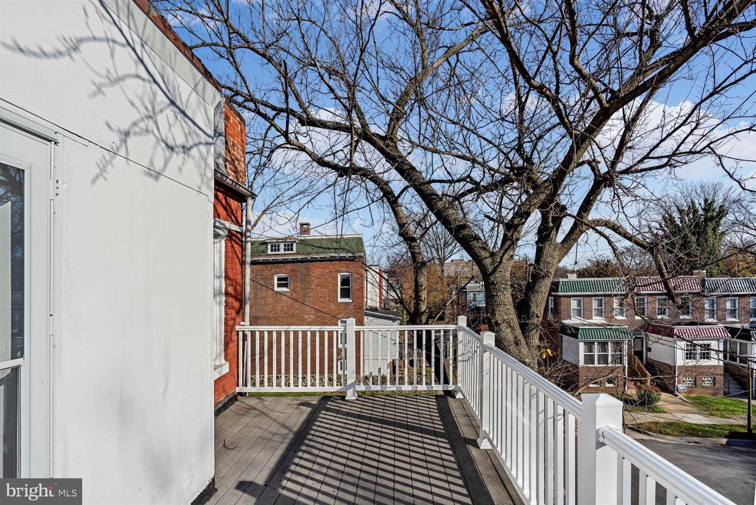 WAVERLY - Residential