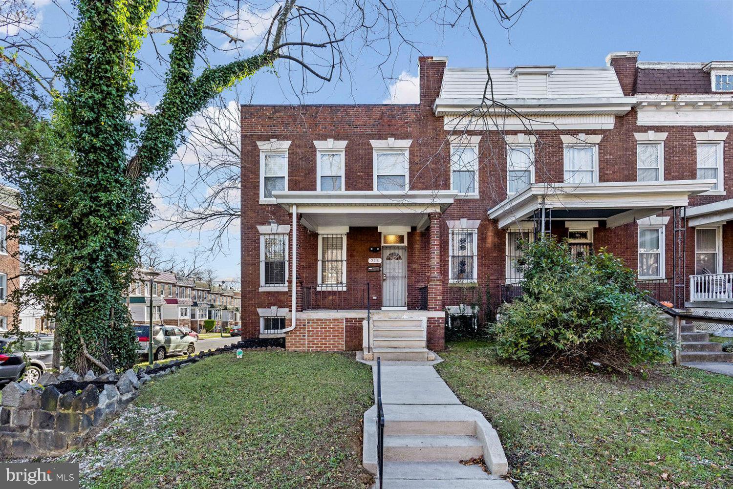 WAVERLY - Residential