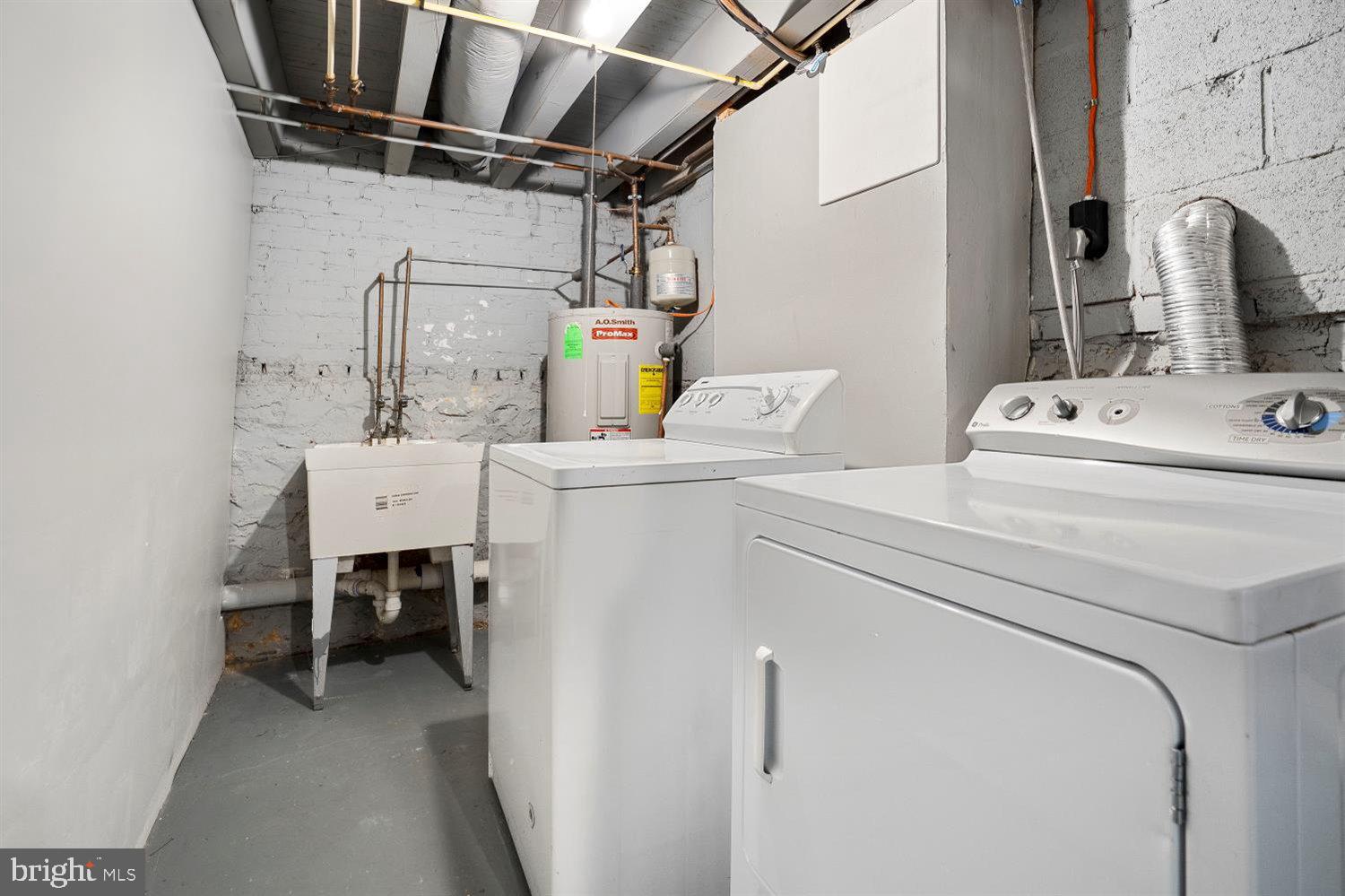 WAVERLY - Residential