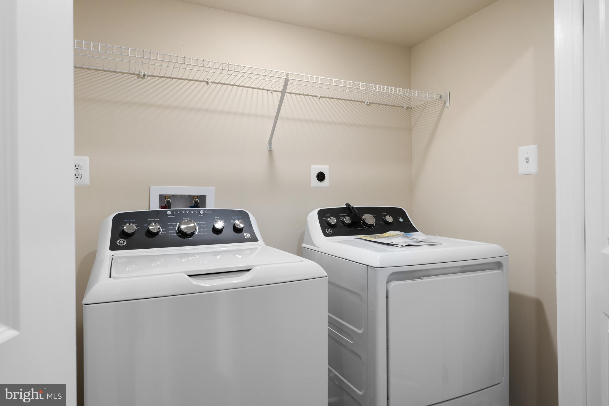 NINE EAST ESTATES - Residential