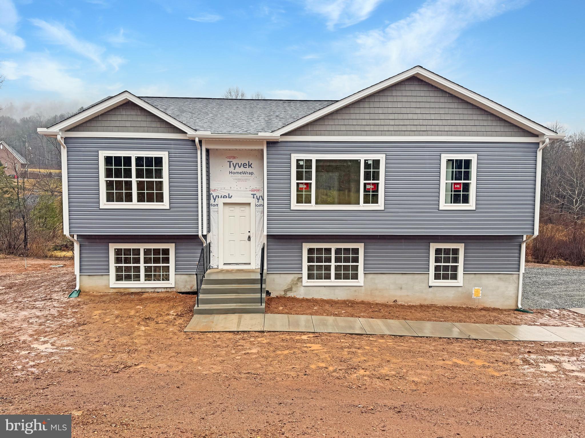 NINE EAST ESTATES - Residential