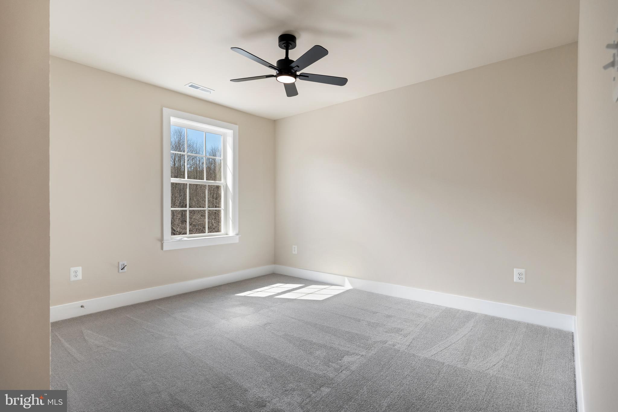 NINE EAST ESTATES - Residential