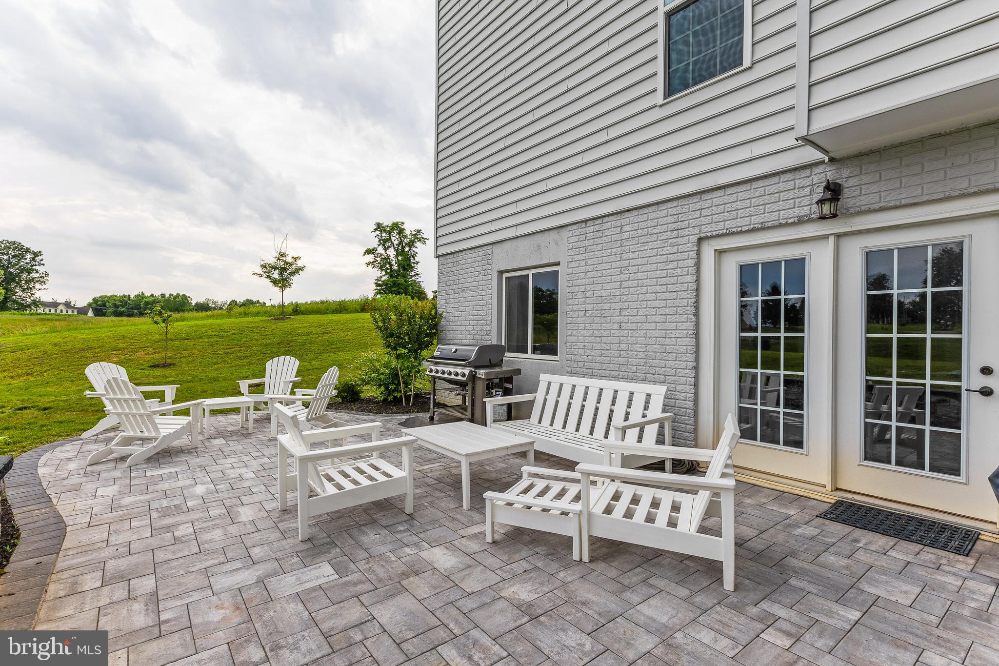 FAIRLANE FARM - Residential