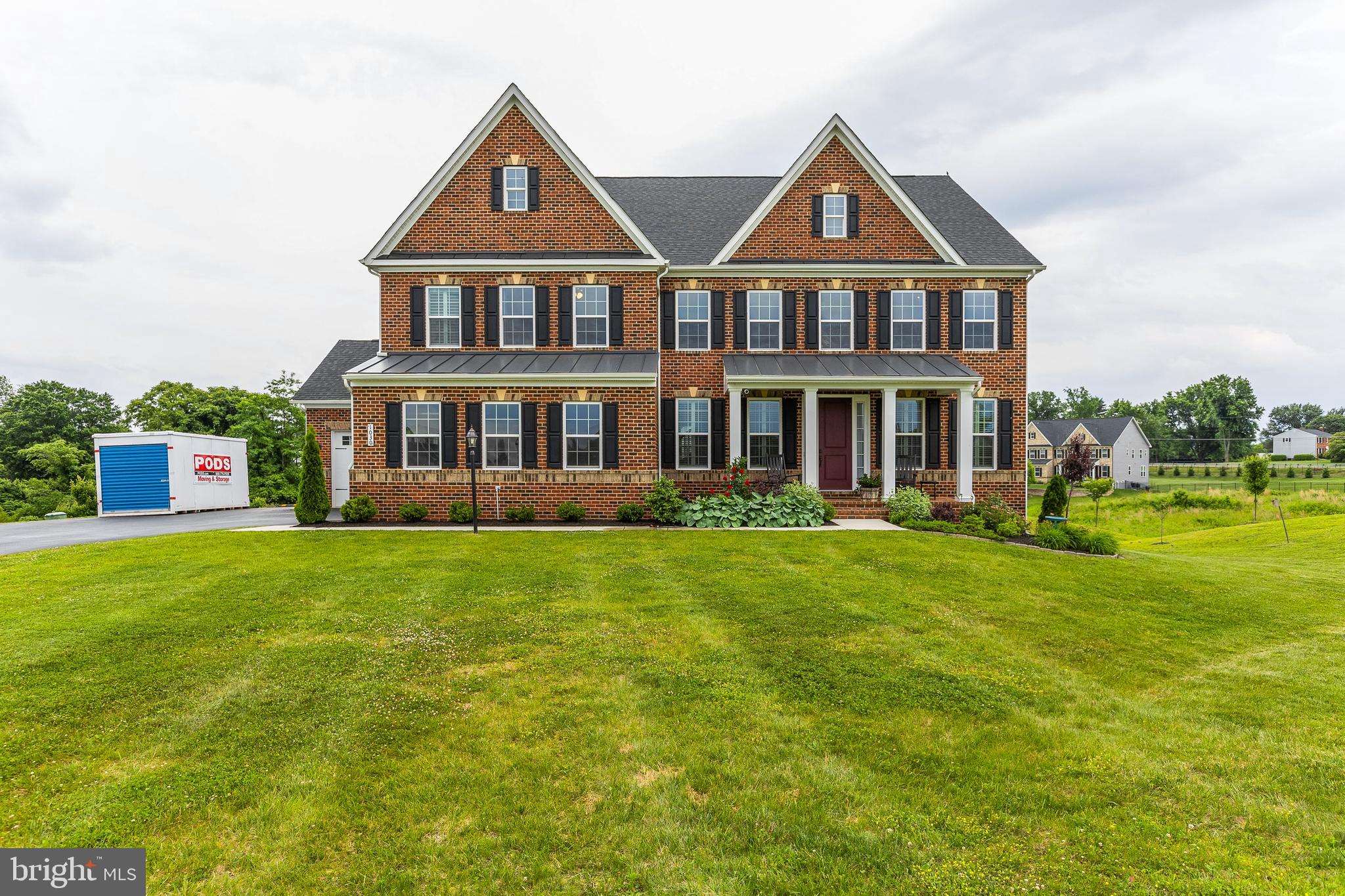 FAIRLANE FARM - Residential