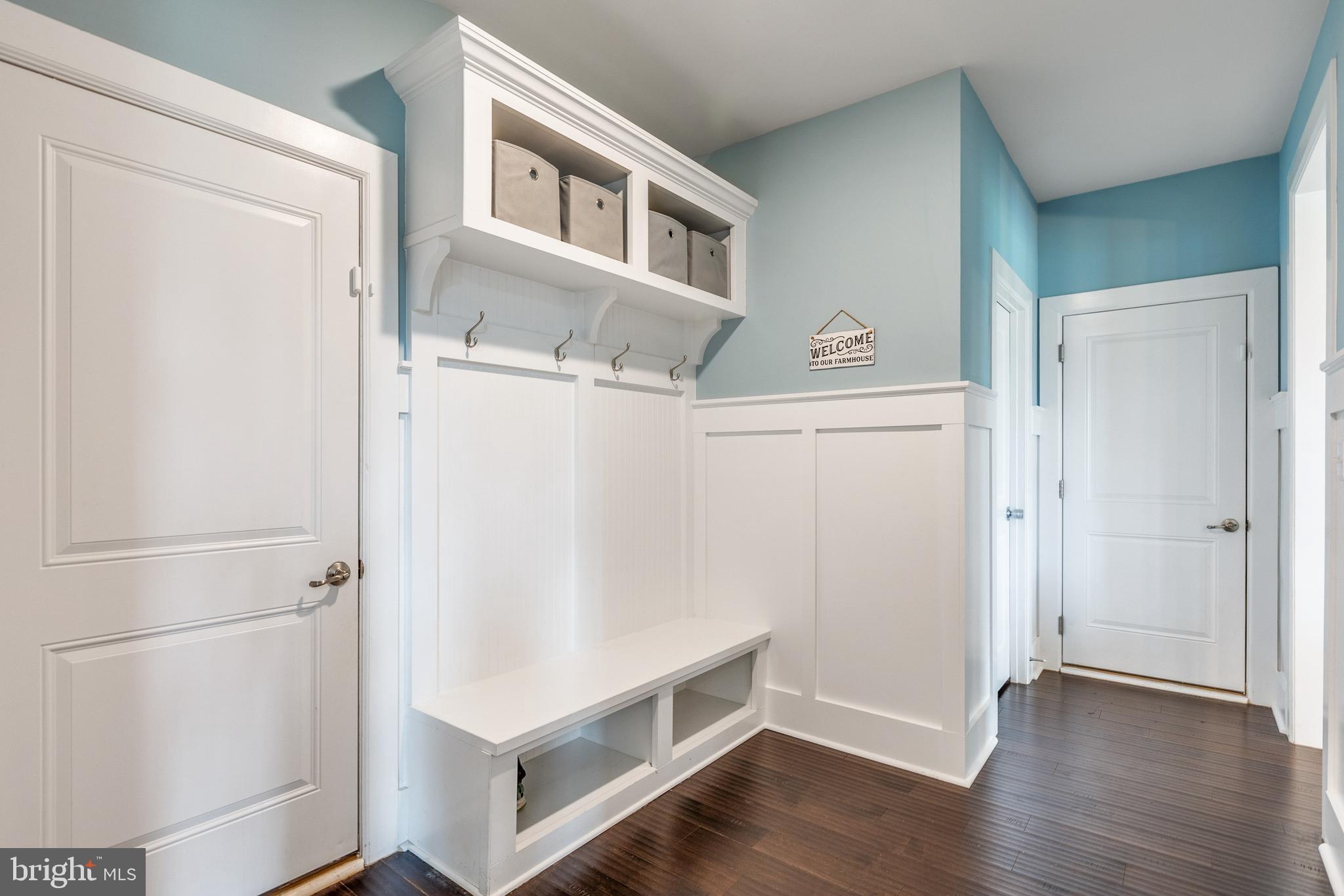 FAIRLANE FARM - Residential