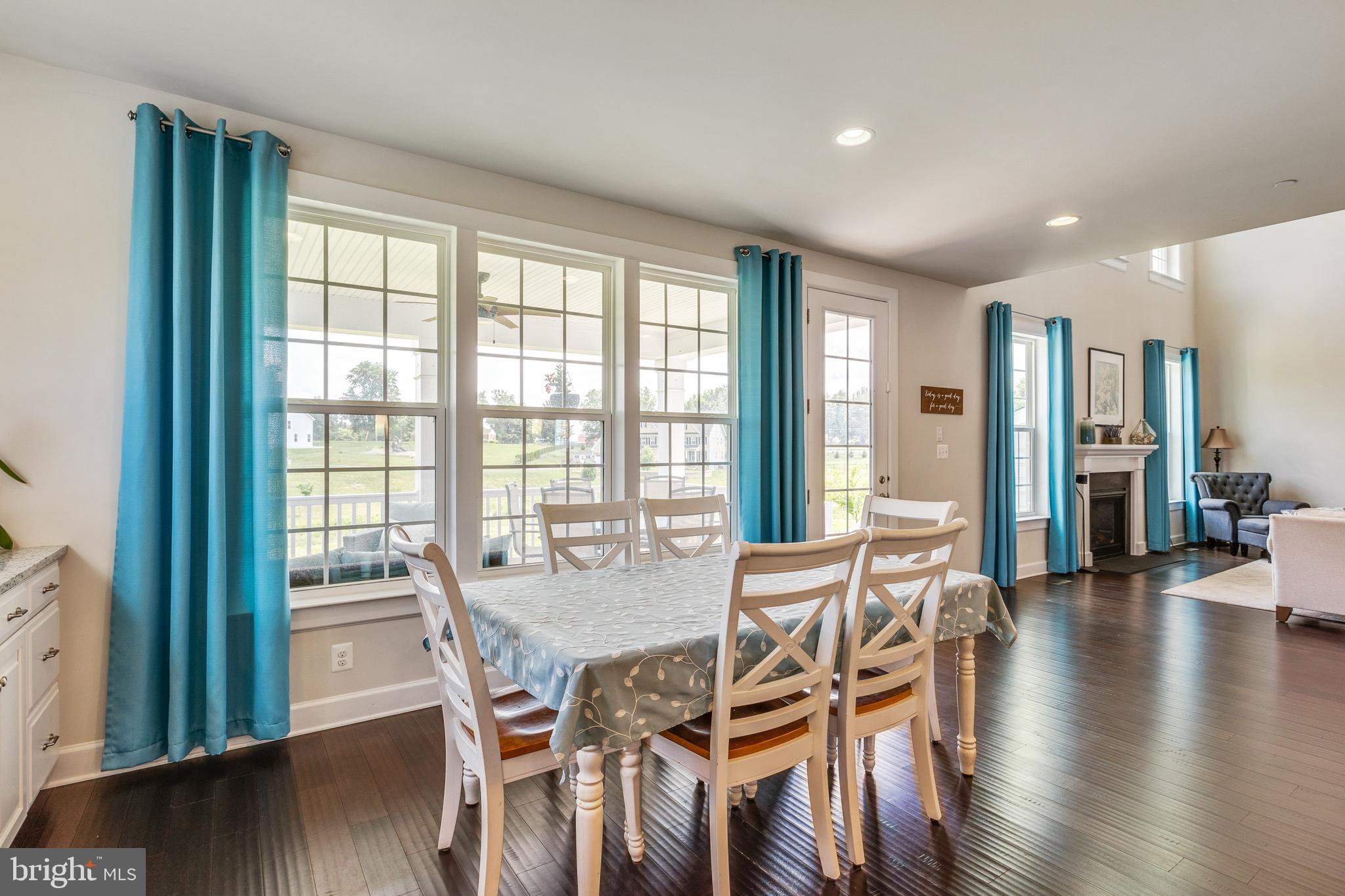 FAIRLANE FARM - Residential