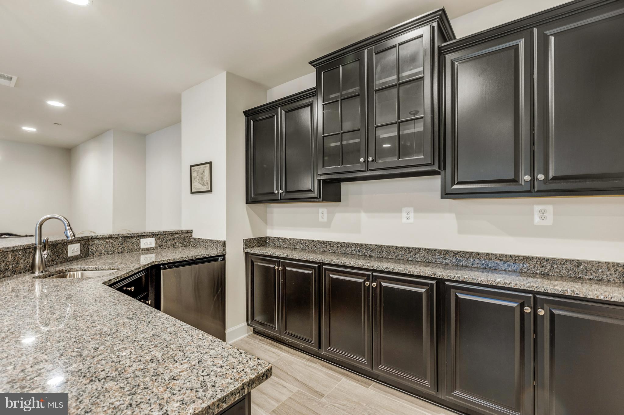 FAIRLANE FARM - Residential