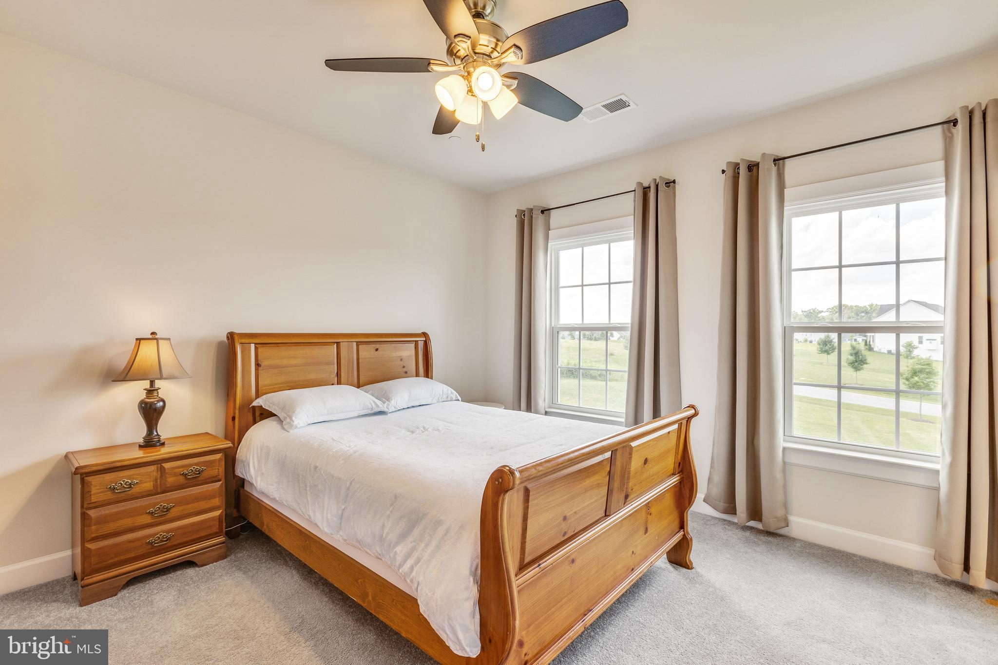 FAIRLANE FARM - Residential