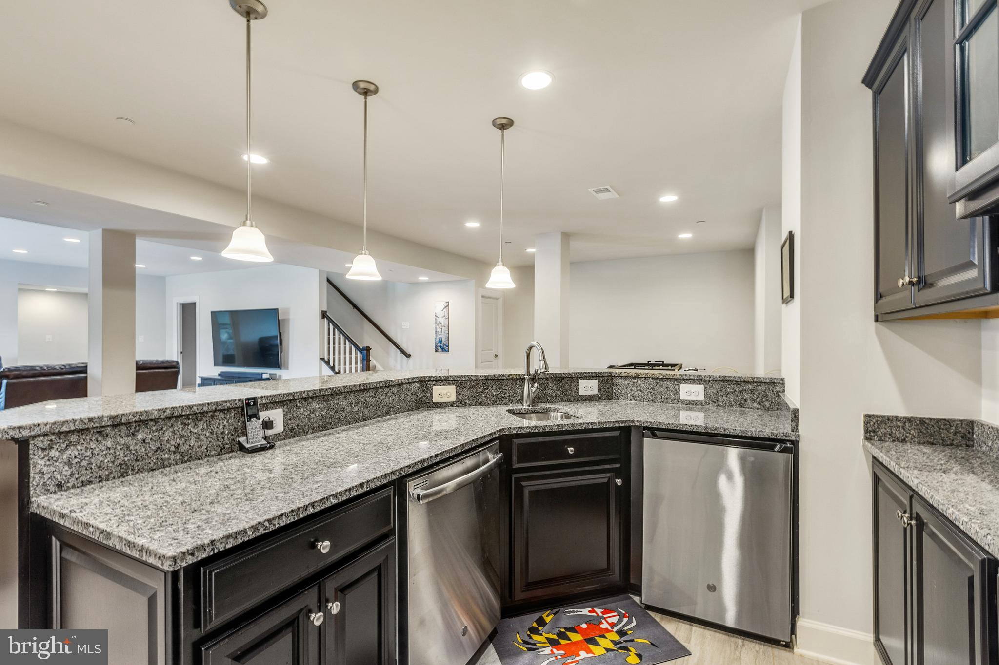 FAIRLANE FARM - Residential