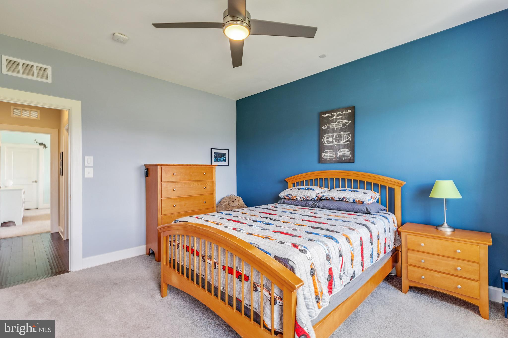 FAIRLANE FARM - Residential