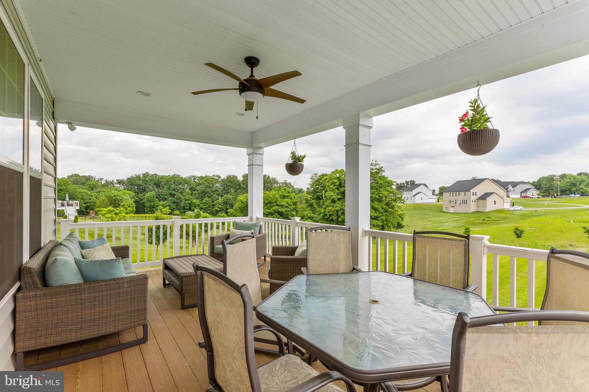 FAIRLANE FARM - Residential