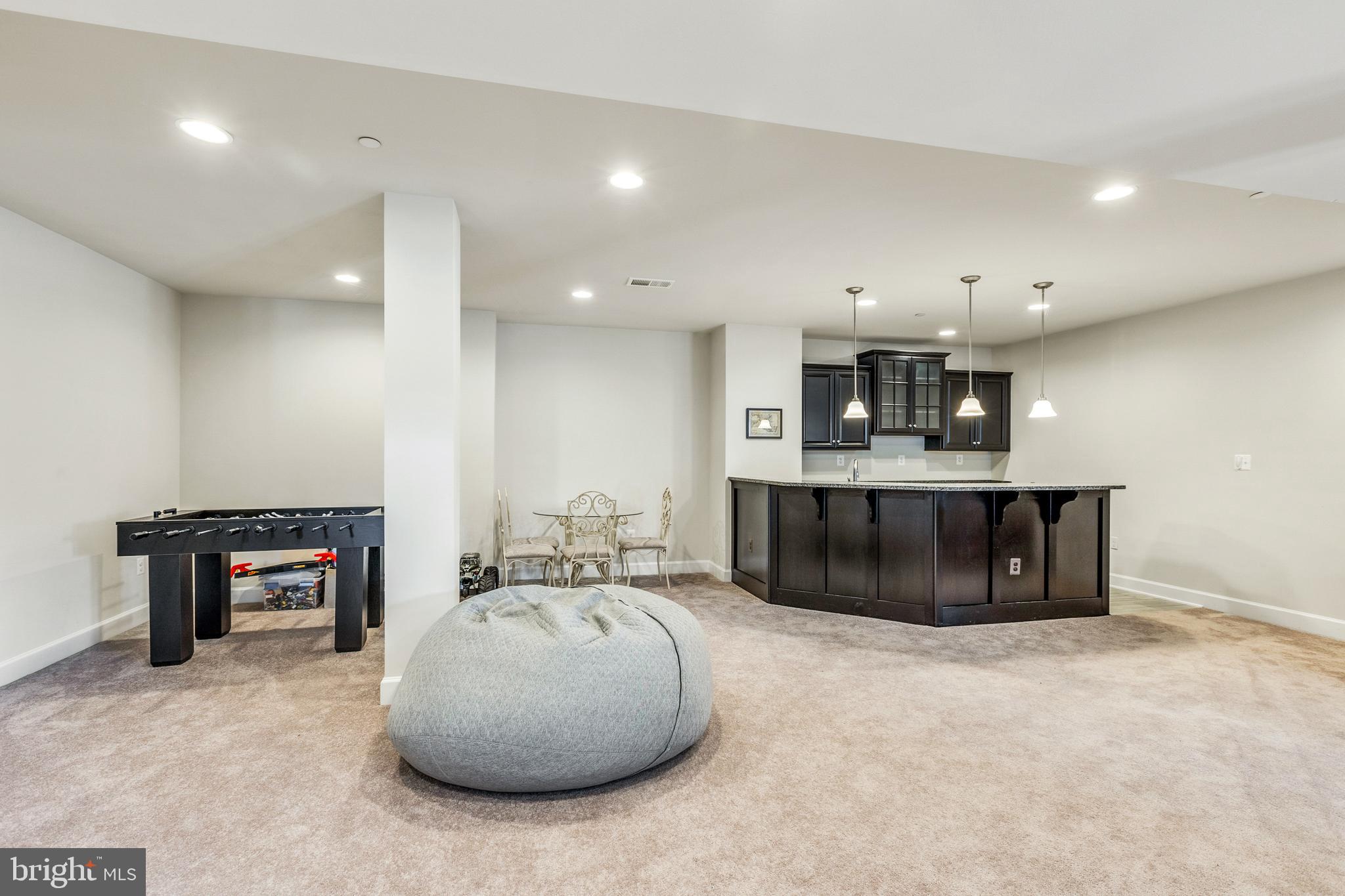 FAIRLANE FARM - Residential