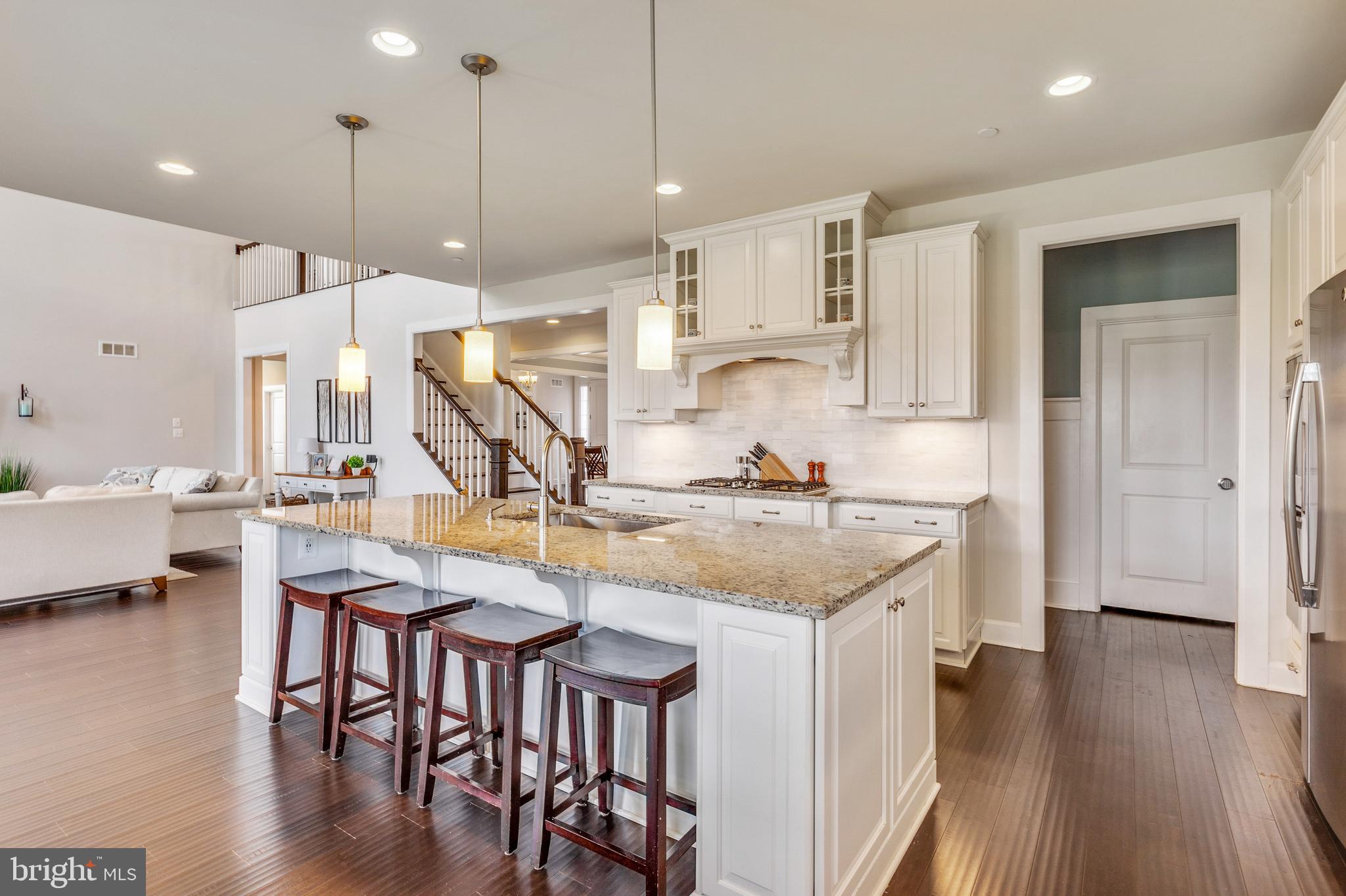 FAIRLANE FARM - Residential