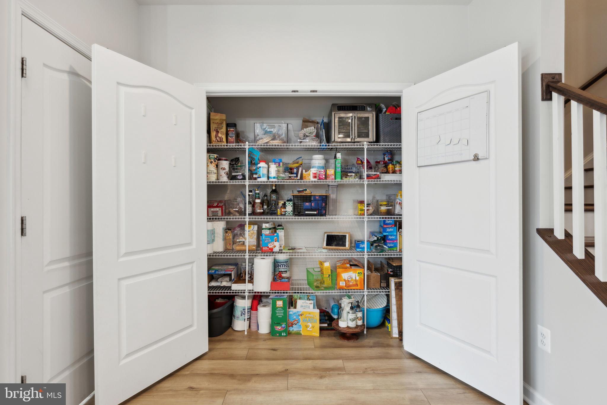 LAUREL OVERLOOK - Residential