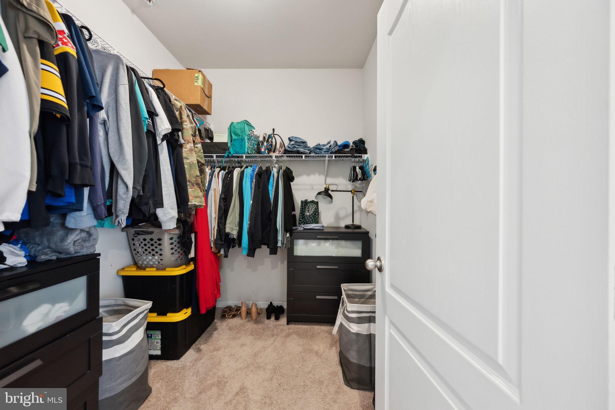 LAUREL OVERLOOK - Residential