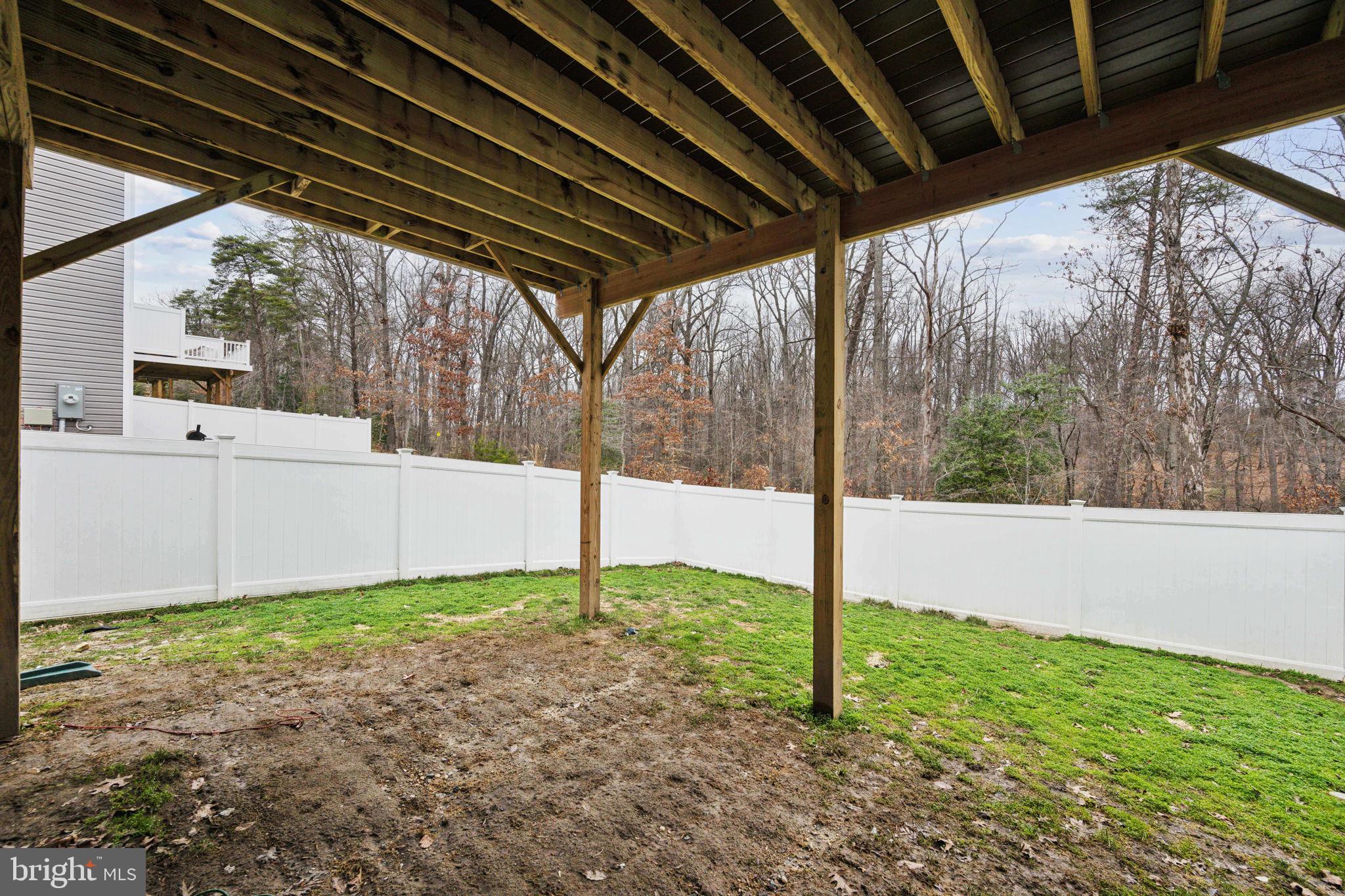LAUREL OVERLOOK - Residential