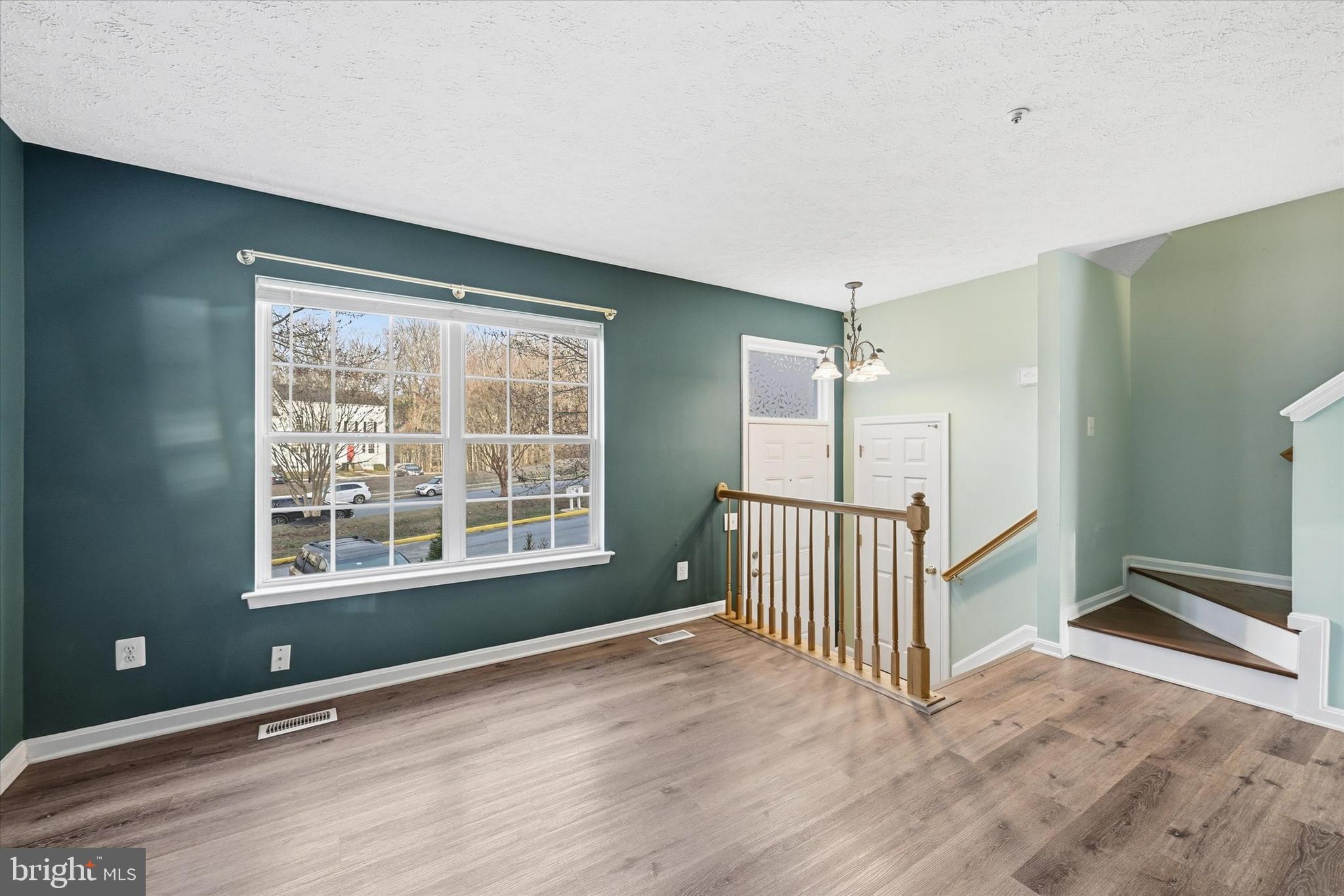 WOODS OF BAYVIEW - Residential