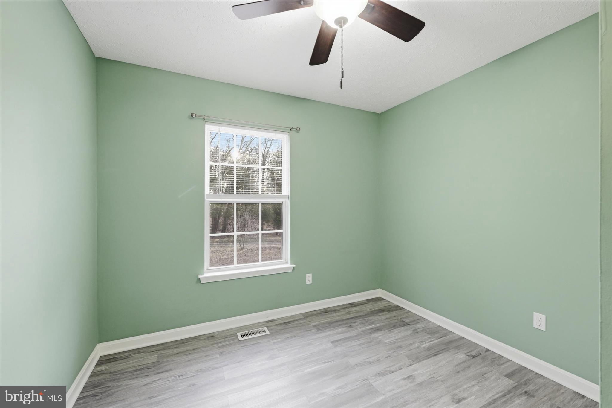 WOODS OF BAYVIEW - Residential