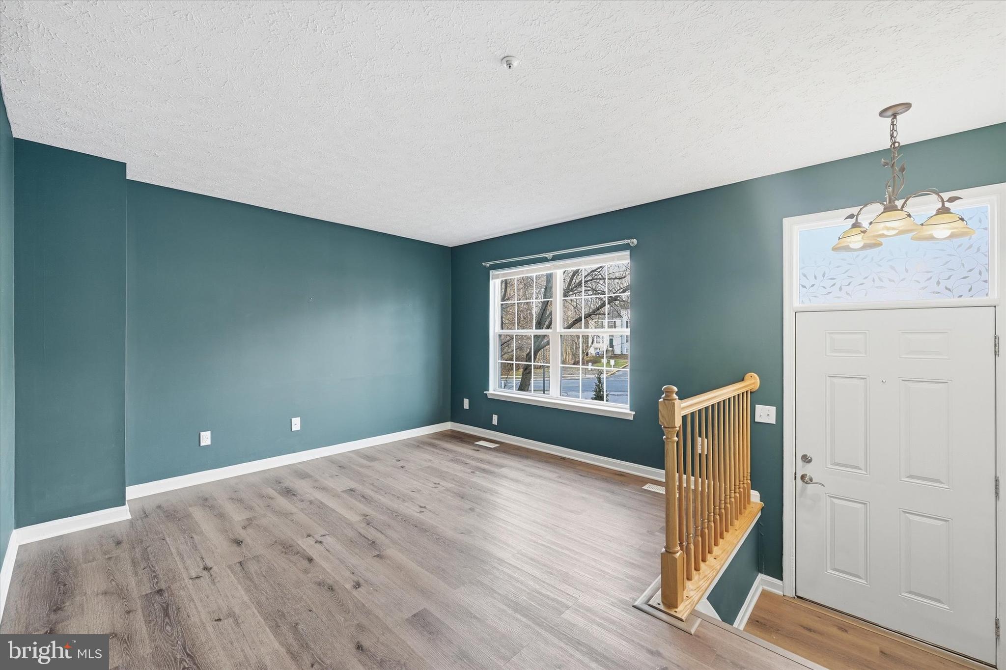 WOODS OF BAYVIEW - Residential