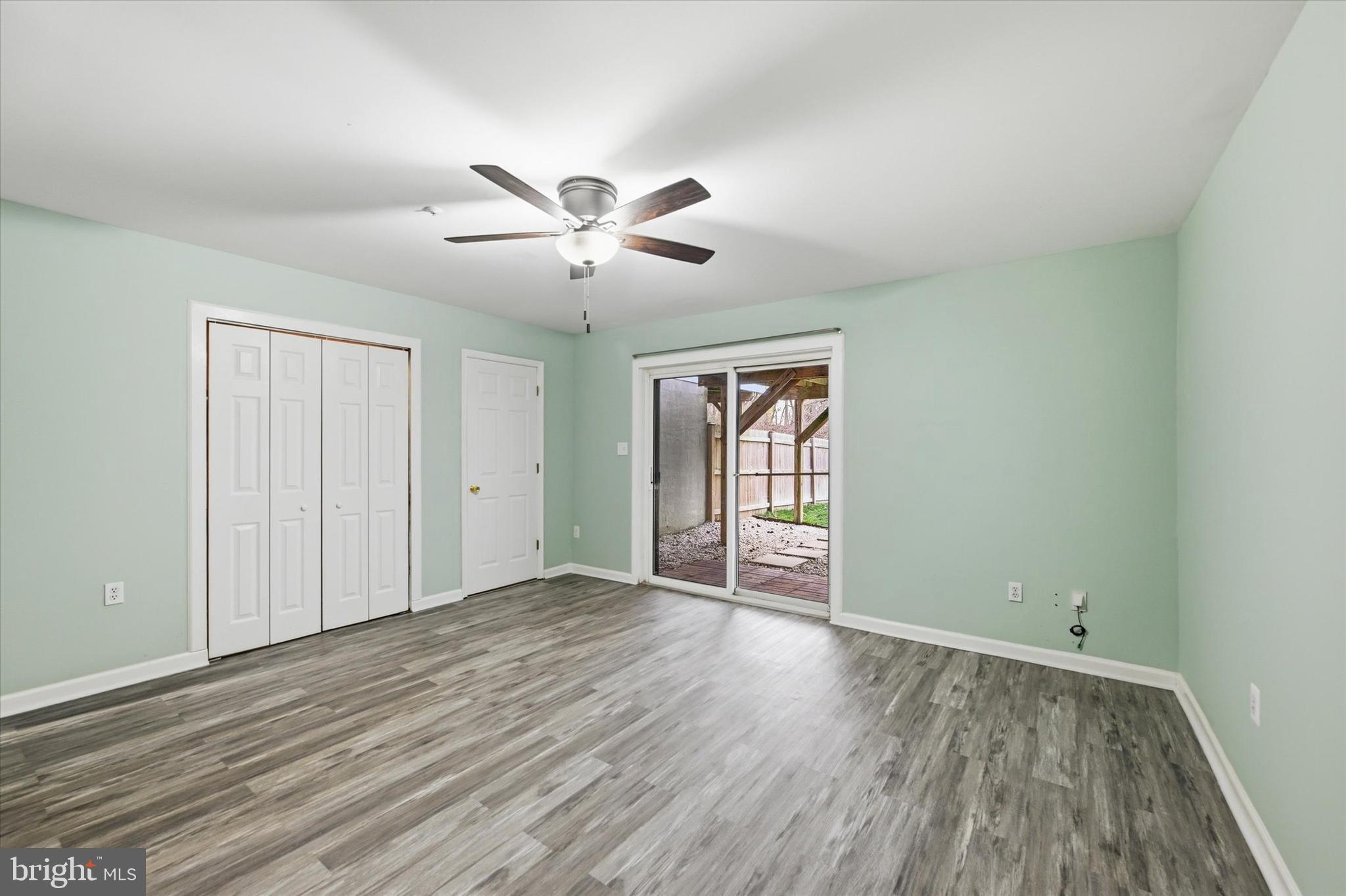 WOODS OF BAYVIEW - Residential