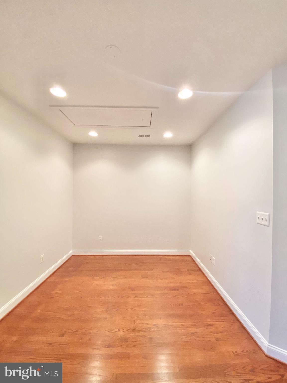 GARRETS MILL - Residential Lease