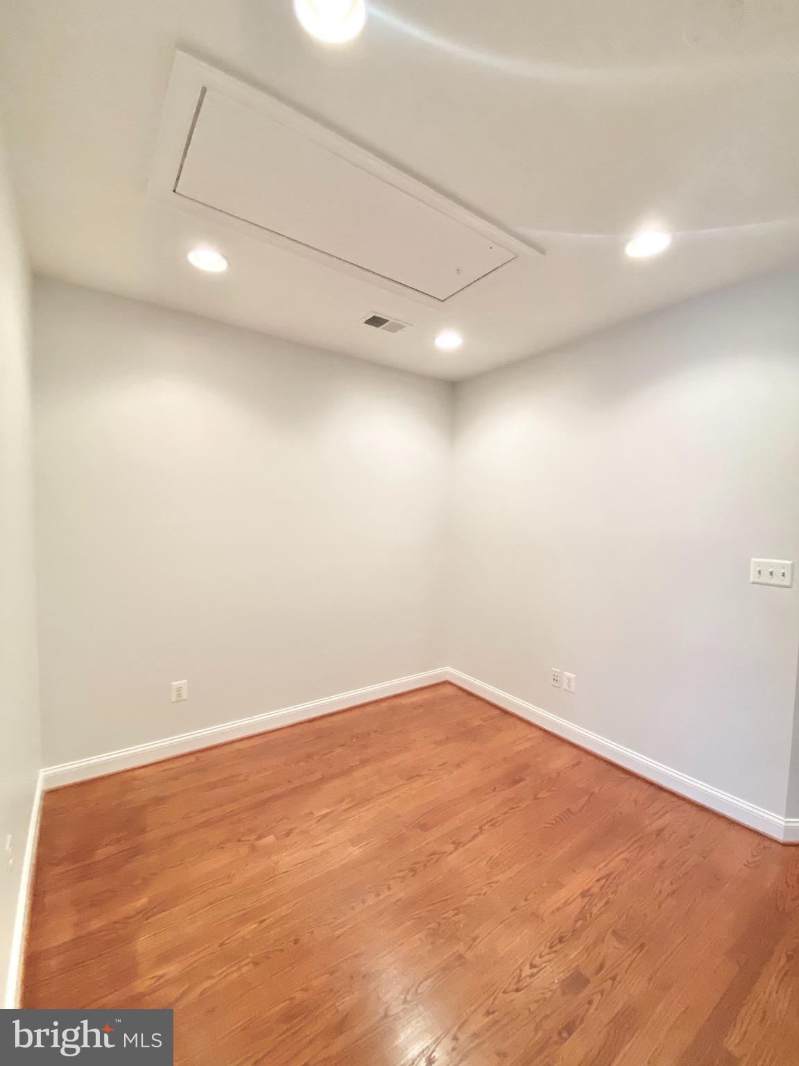 GARRETS MILL - Residential Lease