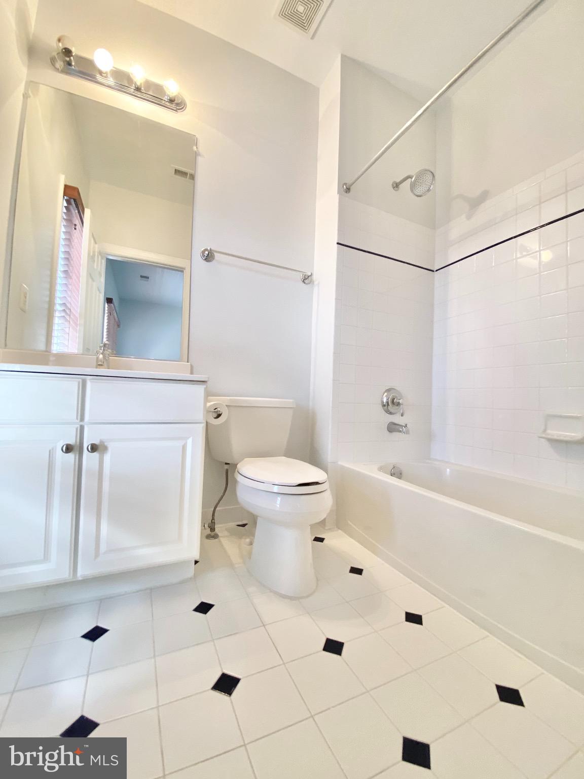 GARRETS MILL - Residential Lease