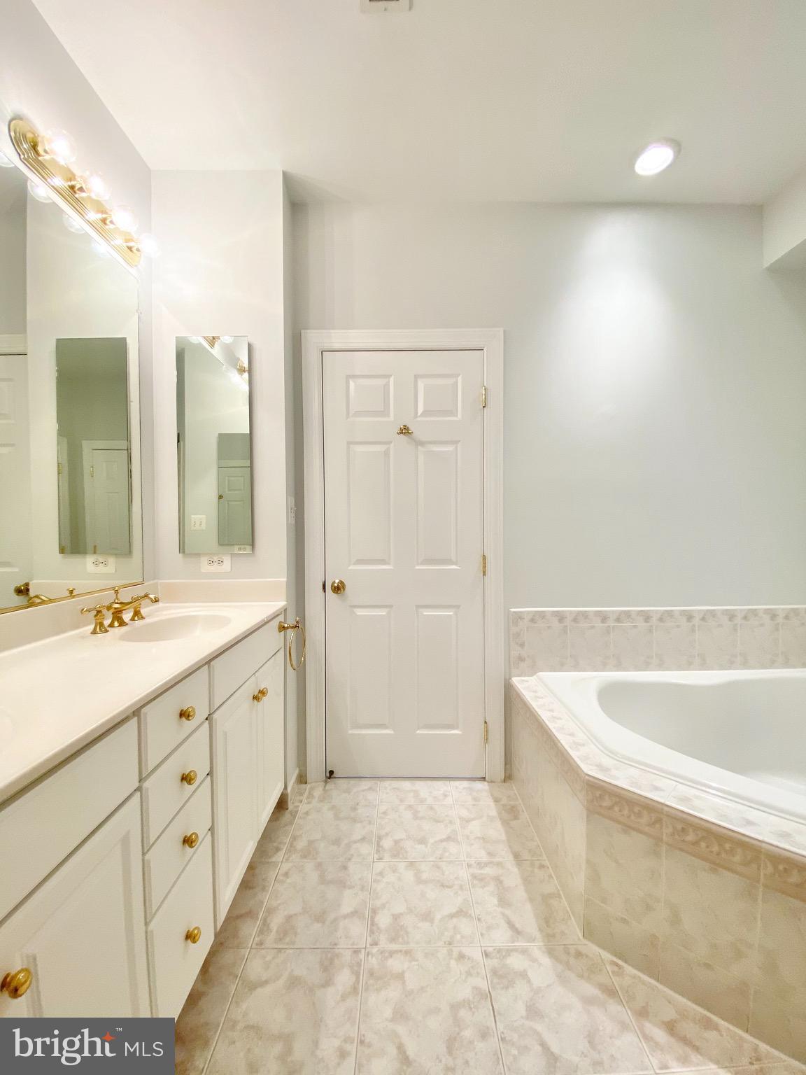 GARRETS MILL - Residential Lease