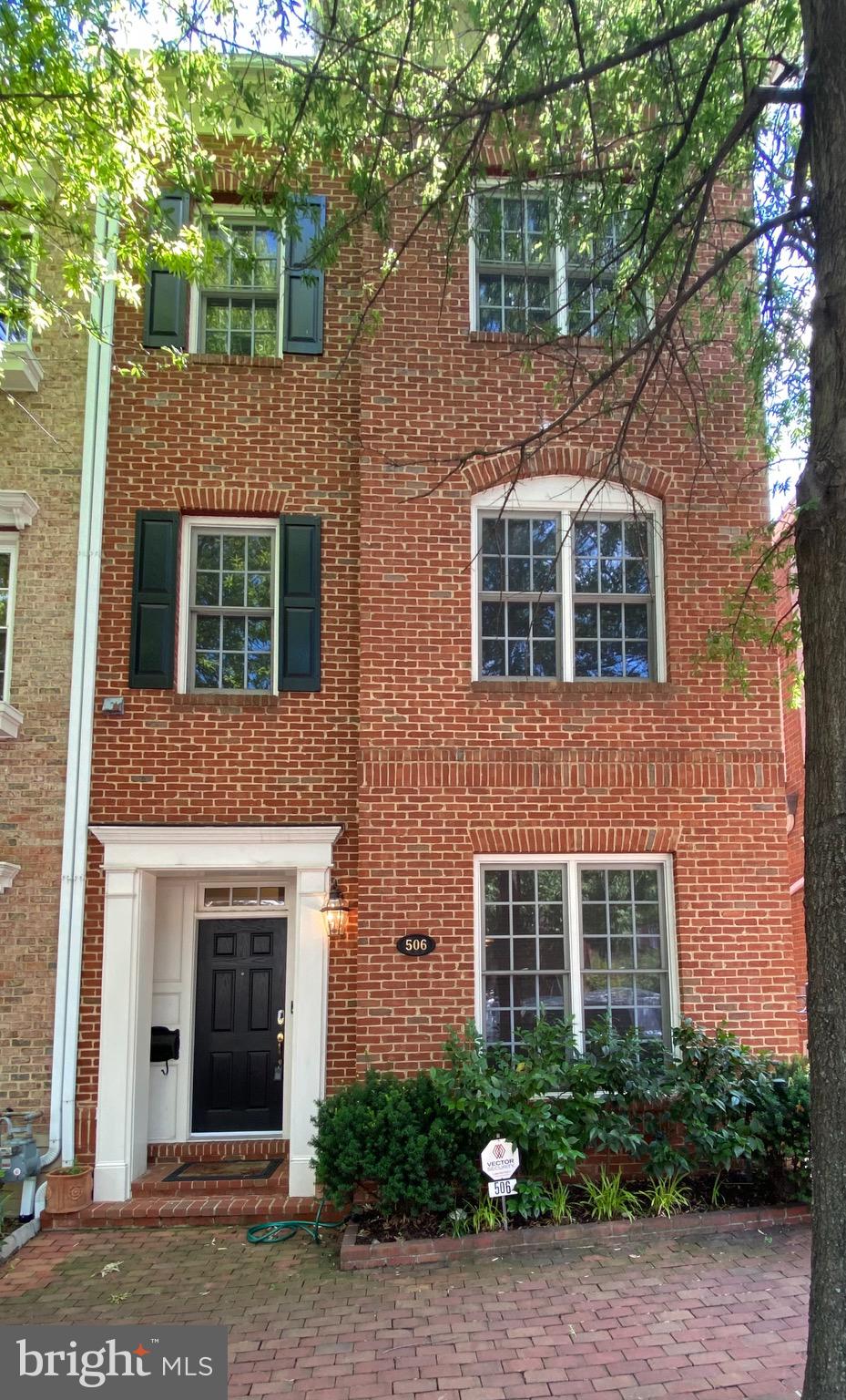 GARRETS MILL - Residential Lease