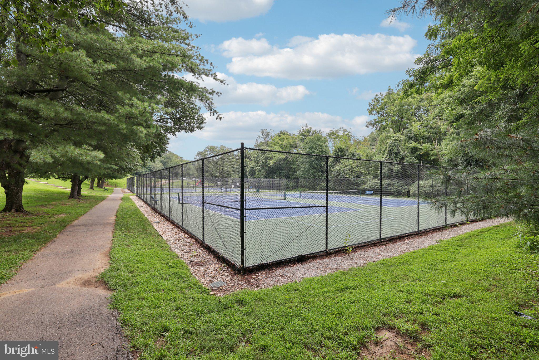 WELLFLEET MEWS - Residential