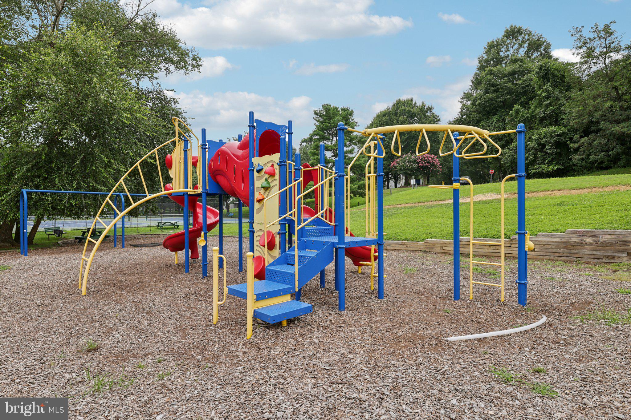 WELLFLEET MEWS - Residential