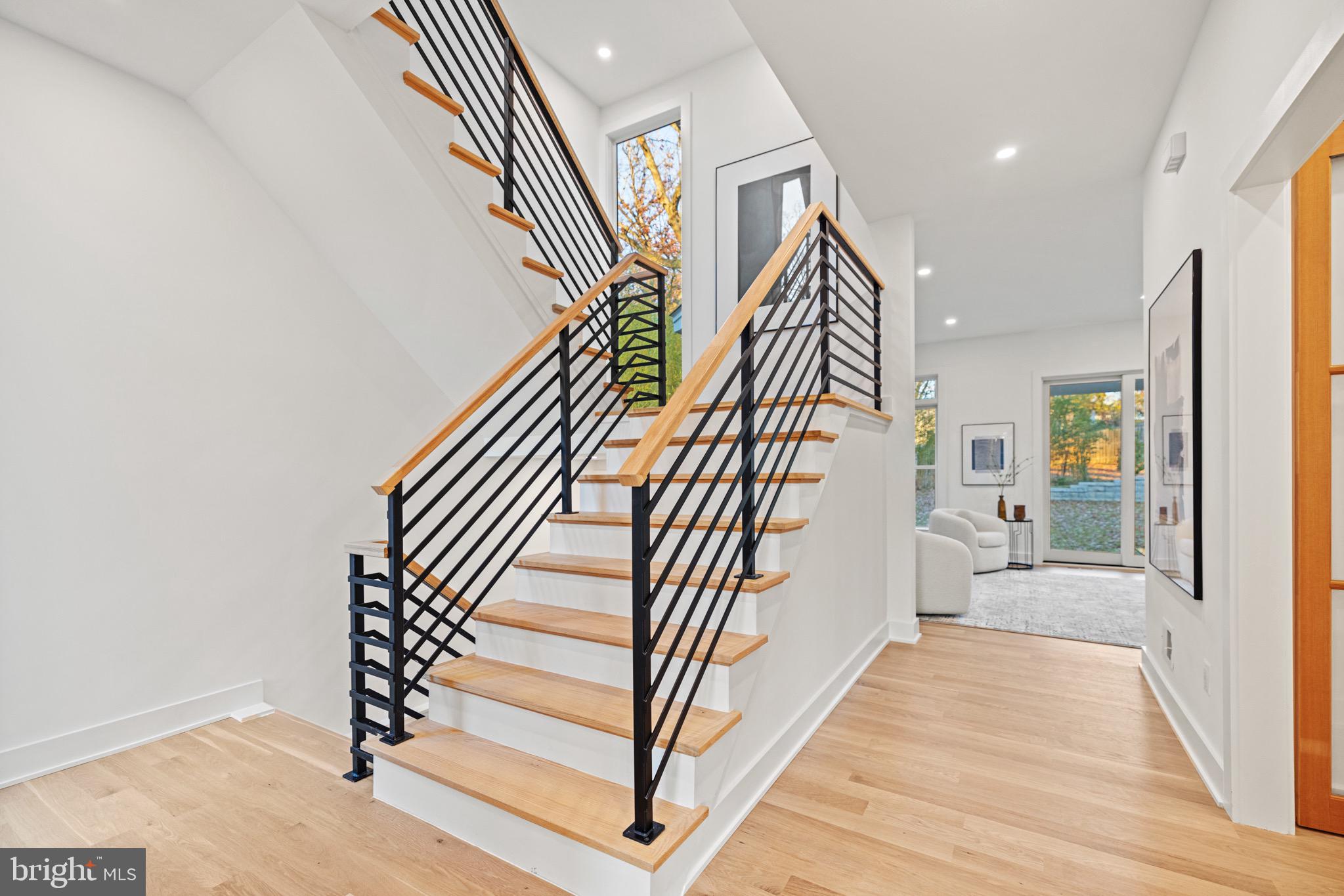 ALCOVA HEIGHTS - Residential