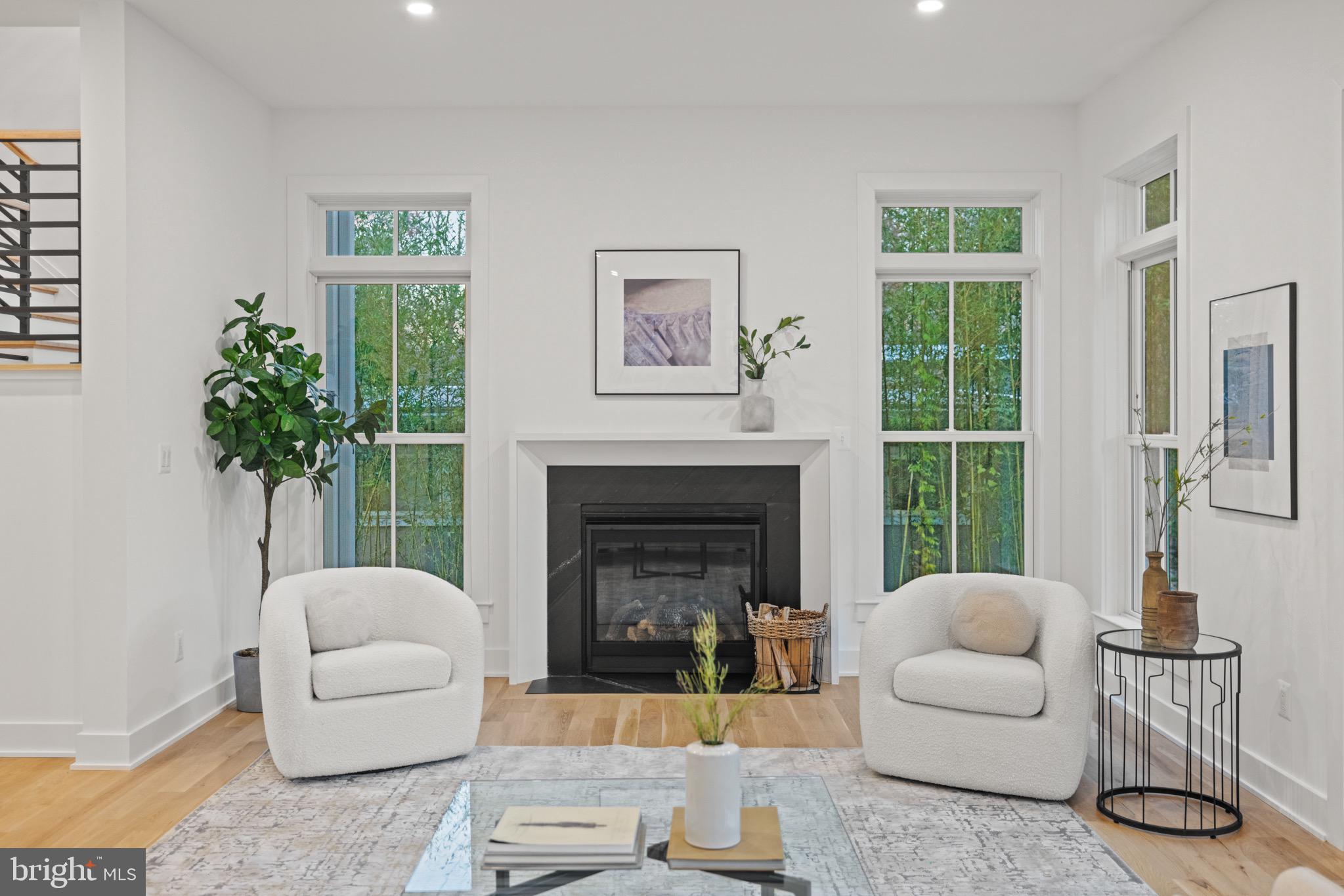 ALCOVA HEIGHTS - Residential