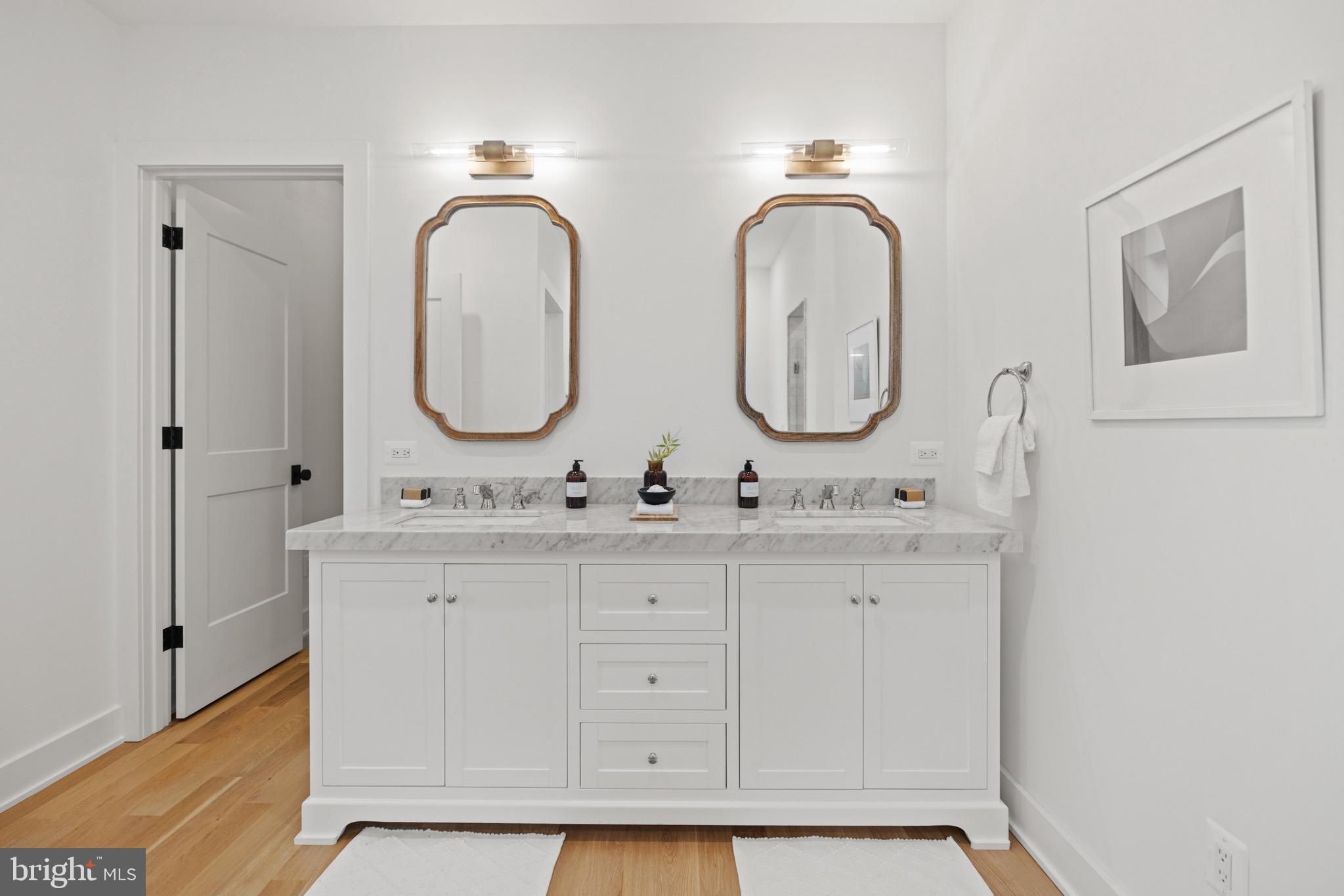 ALCOVA HEIGHTS - Residential