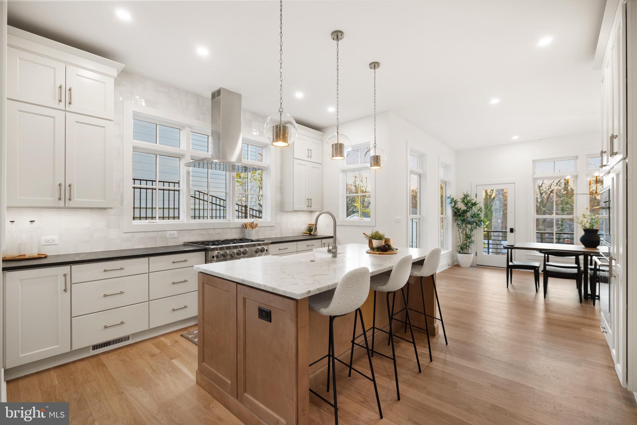 ALCOVA HEIGHTS - Residential