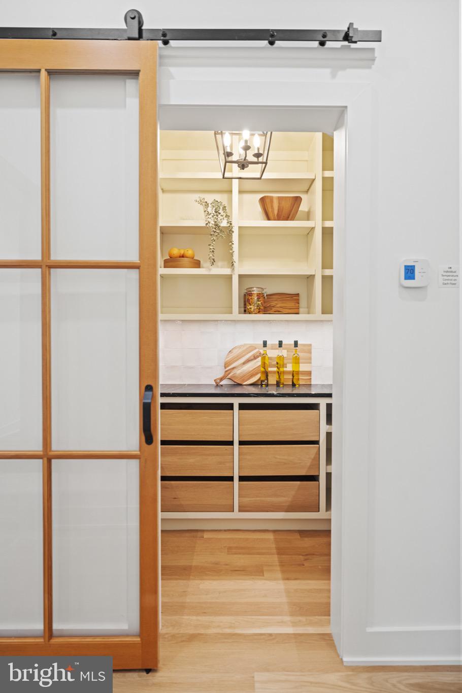 ALCOVA HEIGHTS - Residential