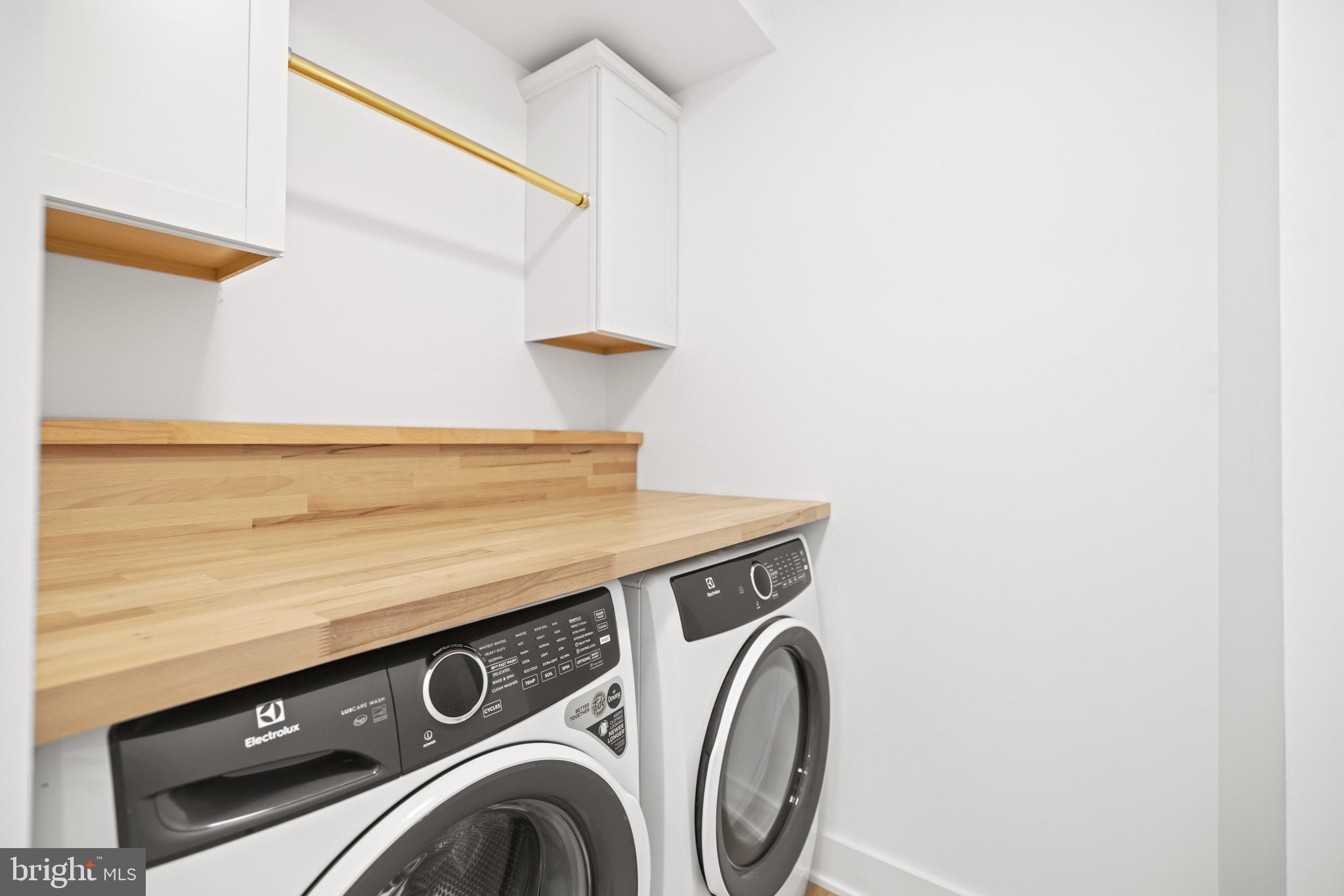 ALCOVA HEIGHTS - Residential