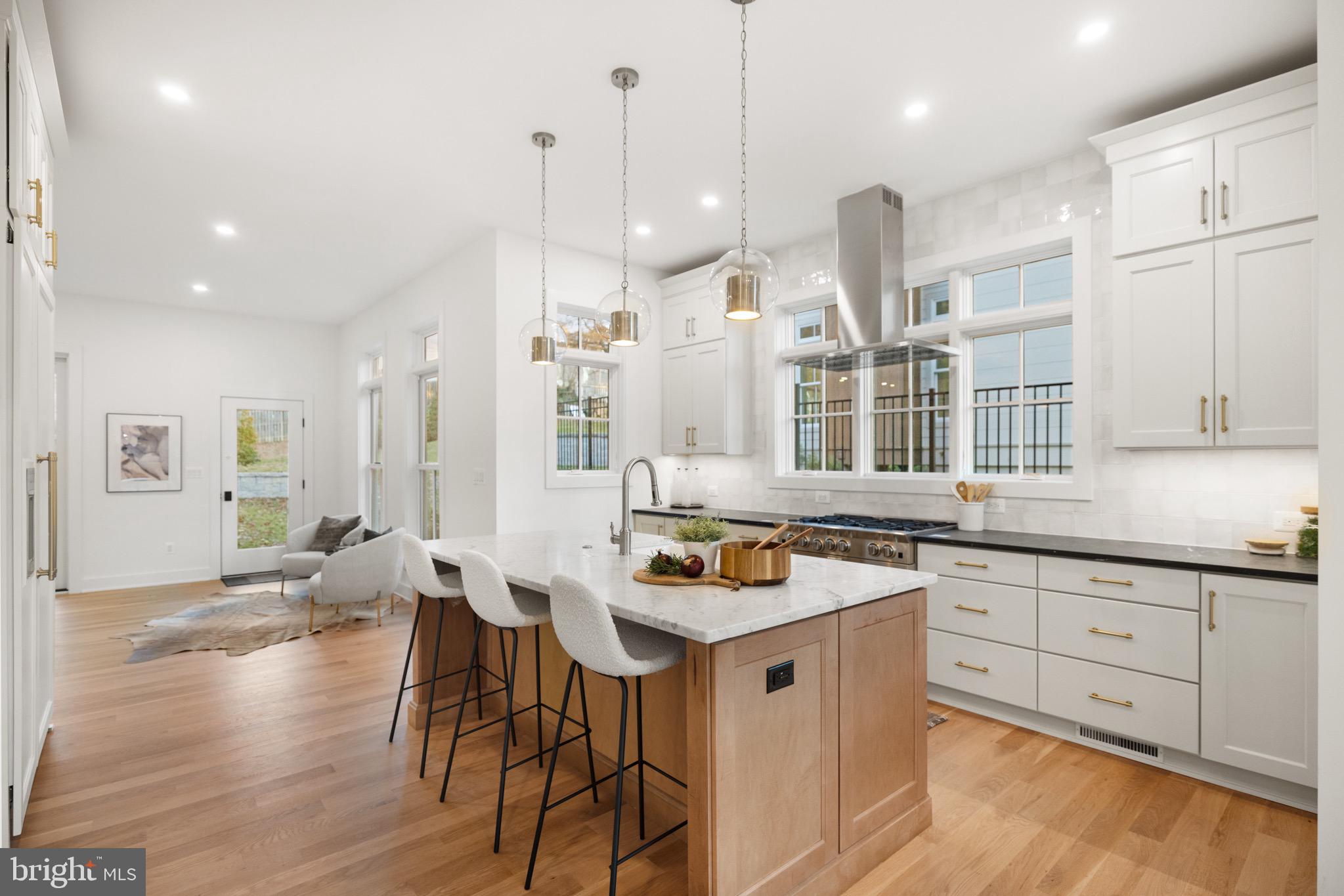 ALCOVA HEIGHTS - Residential