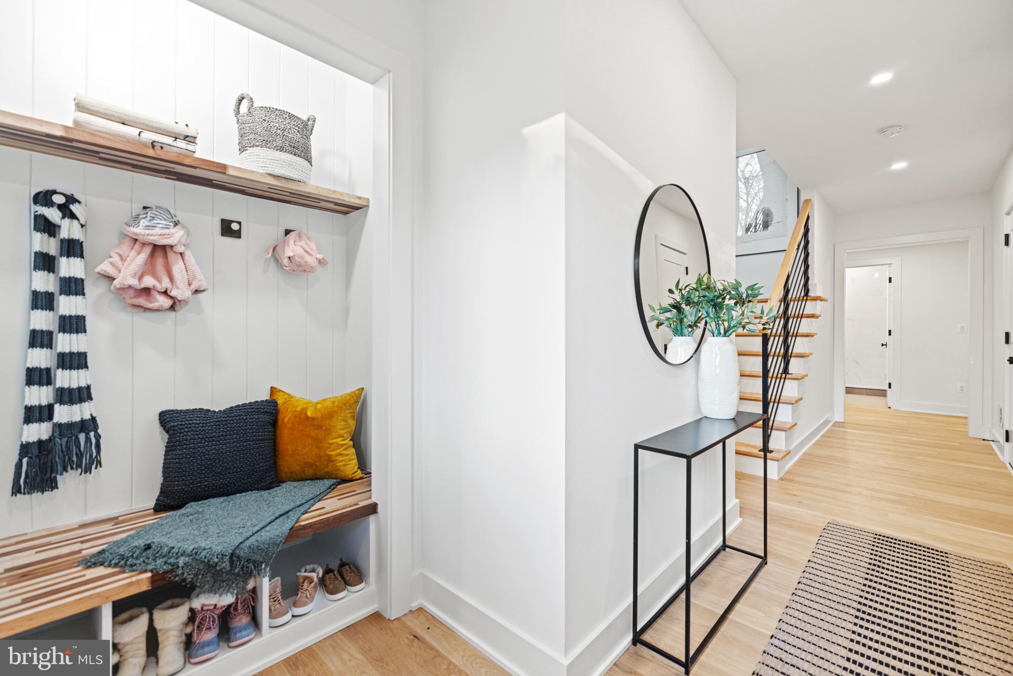 ALCOVA HEIGHTS - Residential